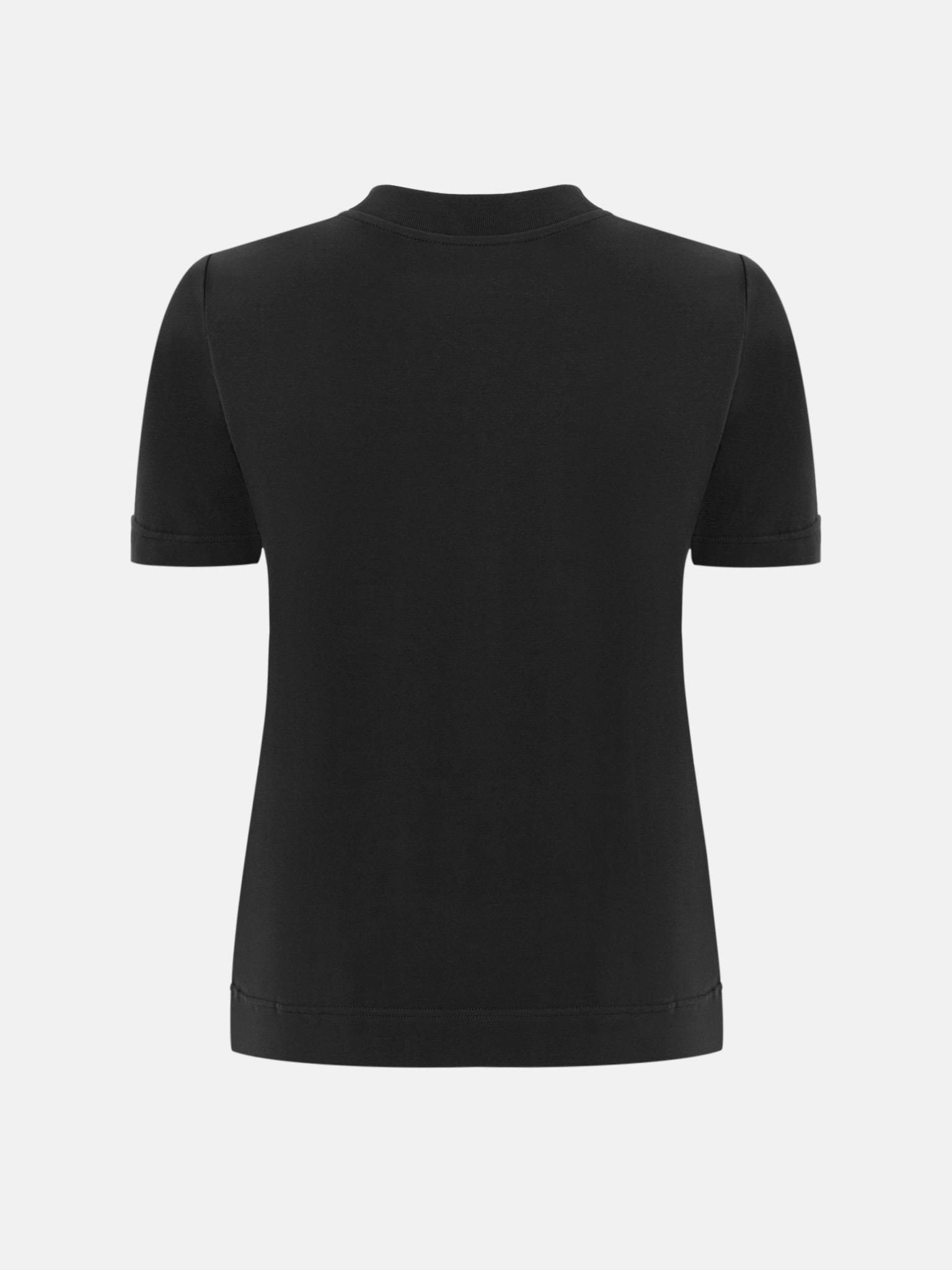Loose T-shirt with wide collar