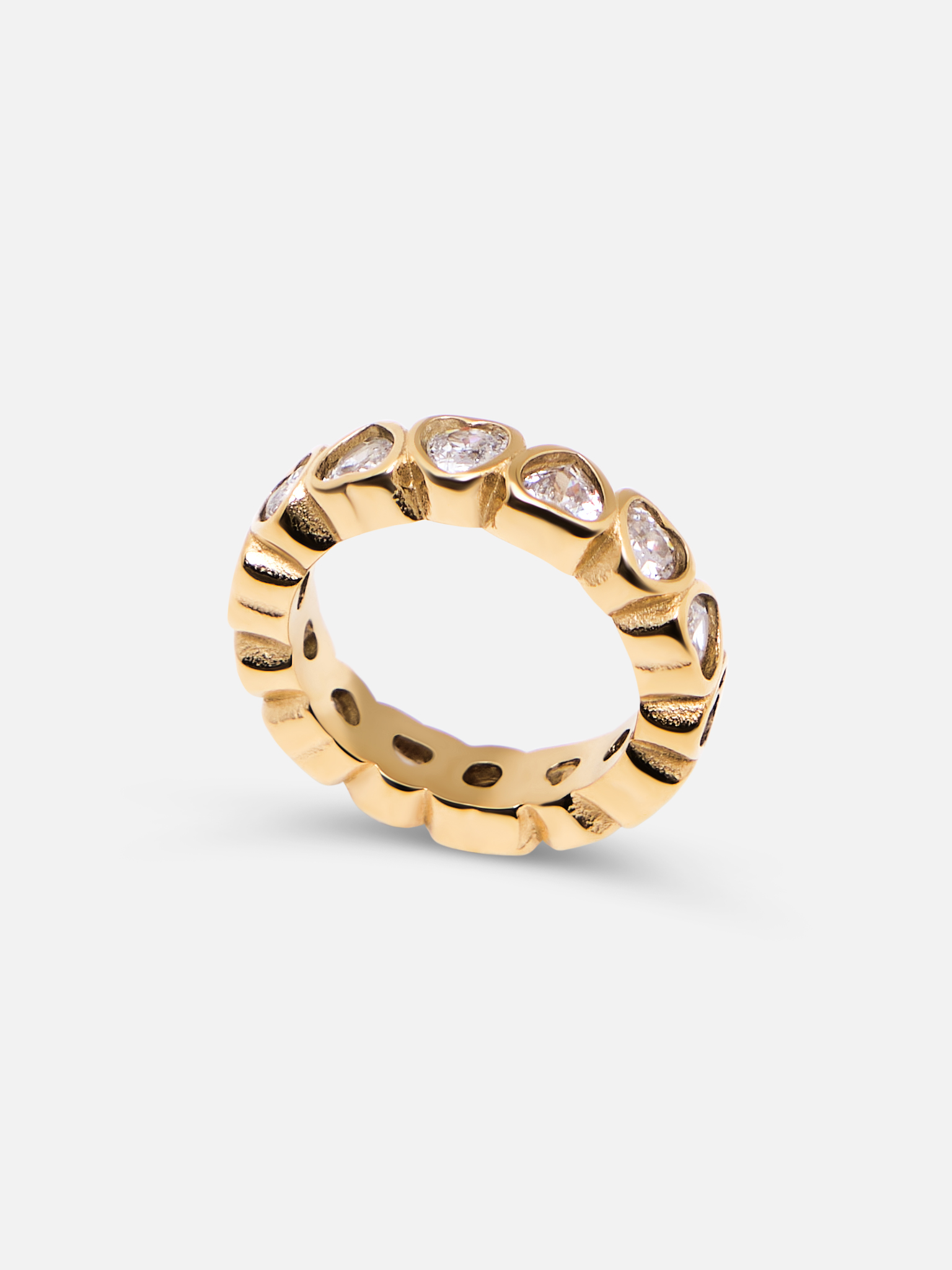 Ring with heart-shaped zircons