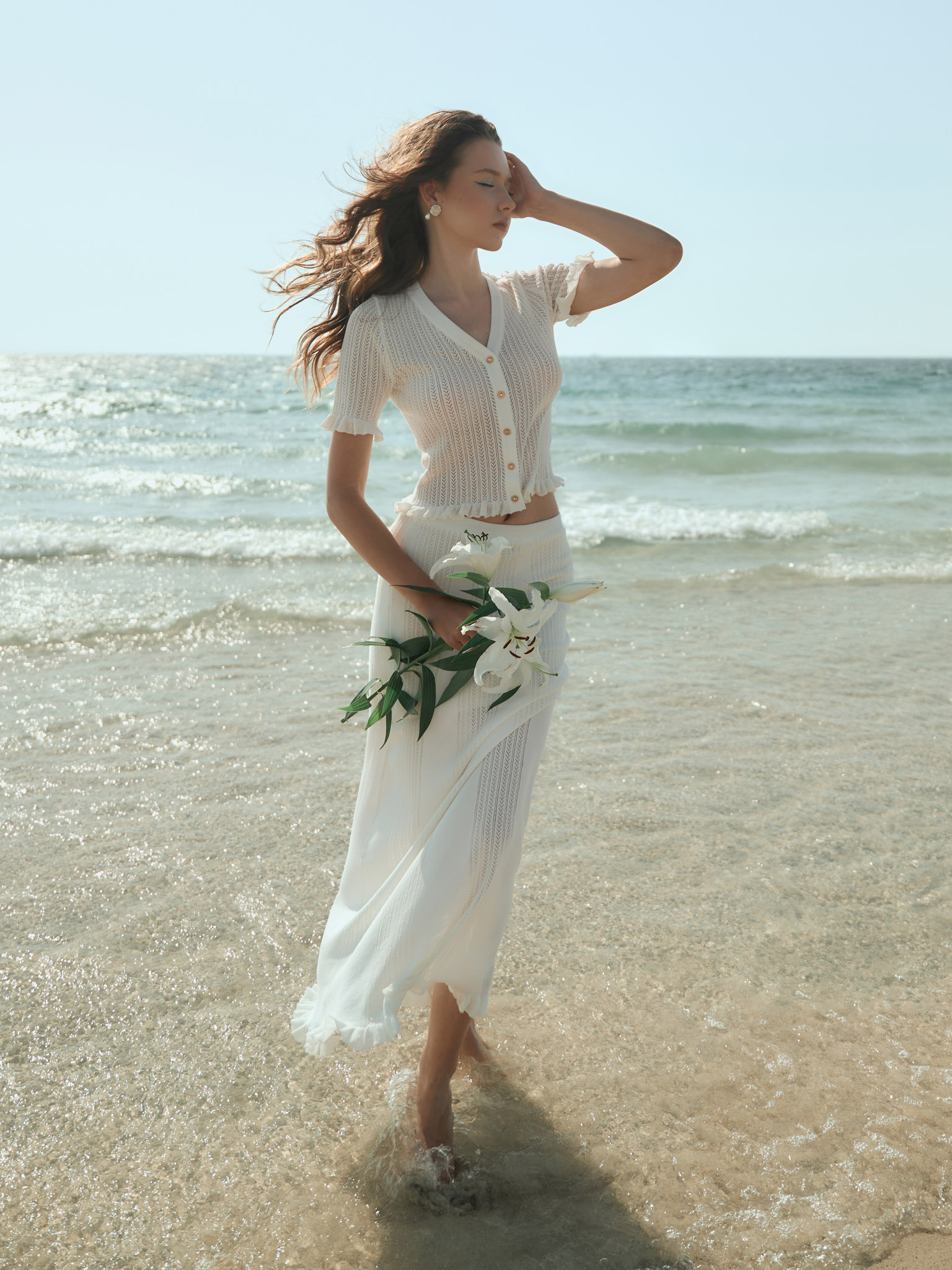 Топ с короткими рукавами из ажурного трикотажа