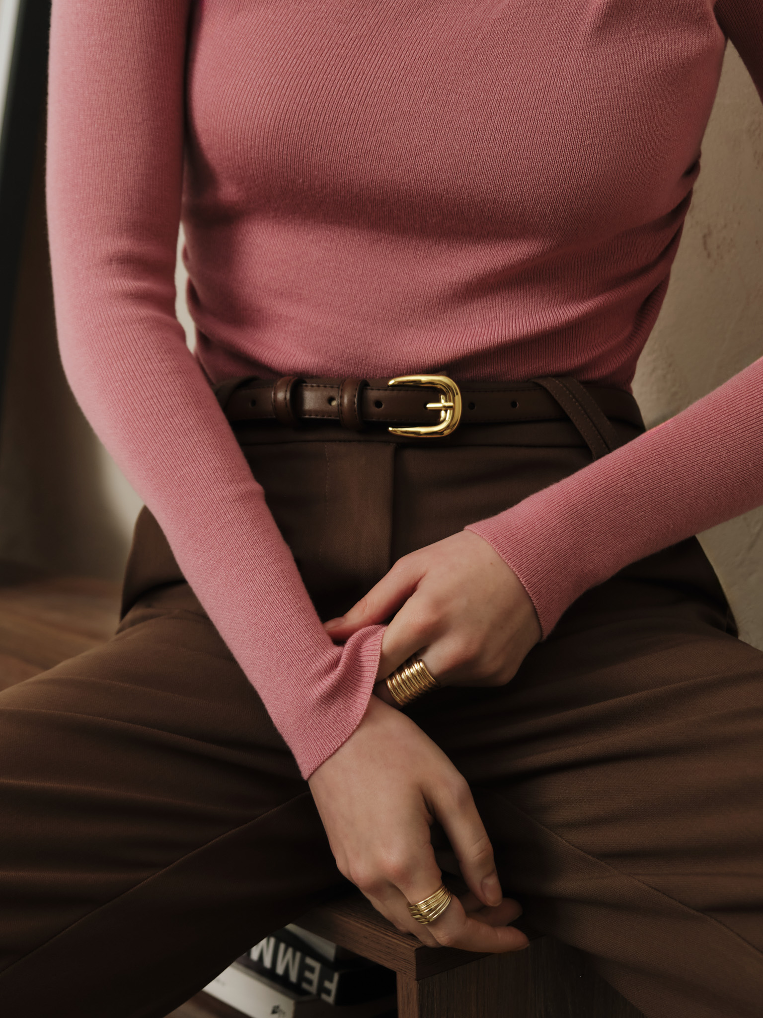 Slim eco leather belt with golden buckle