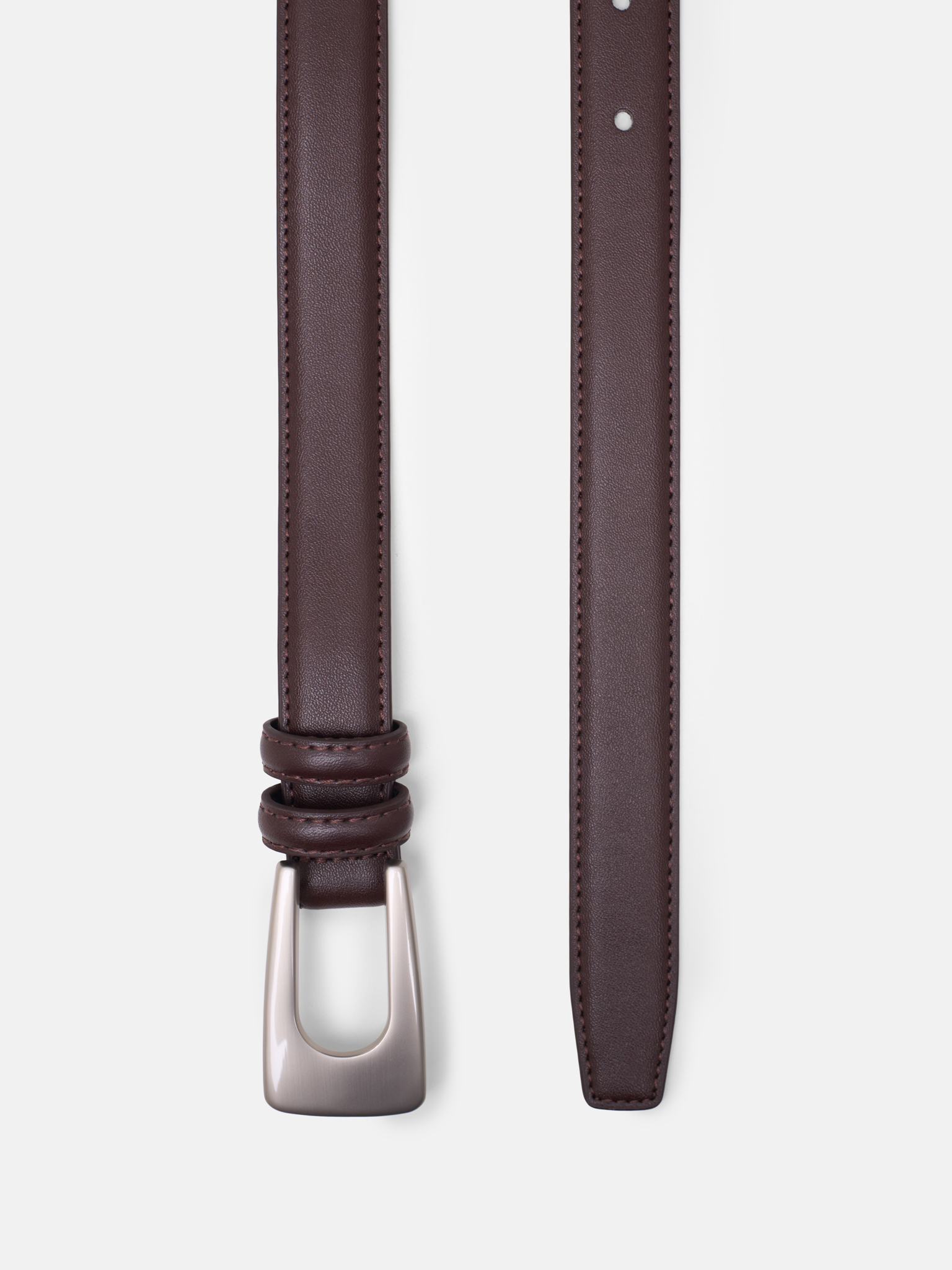 Slim leather belt with matte buckle