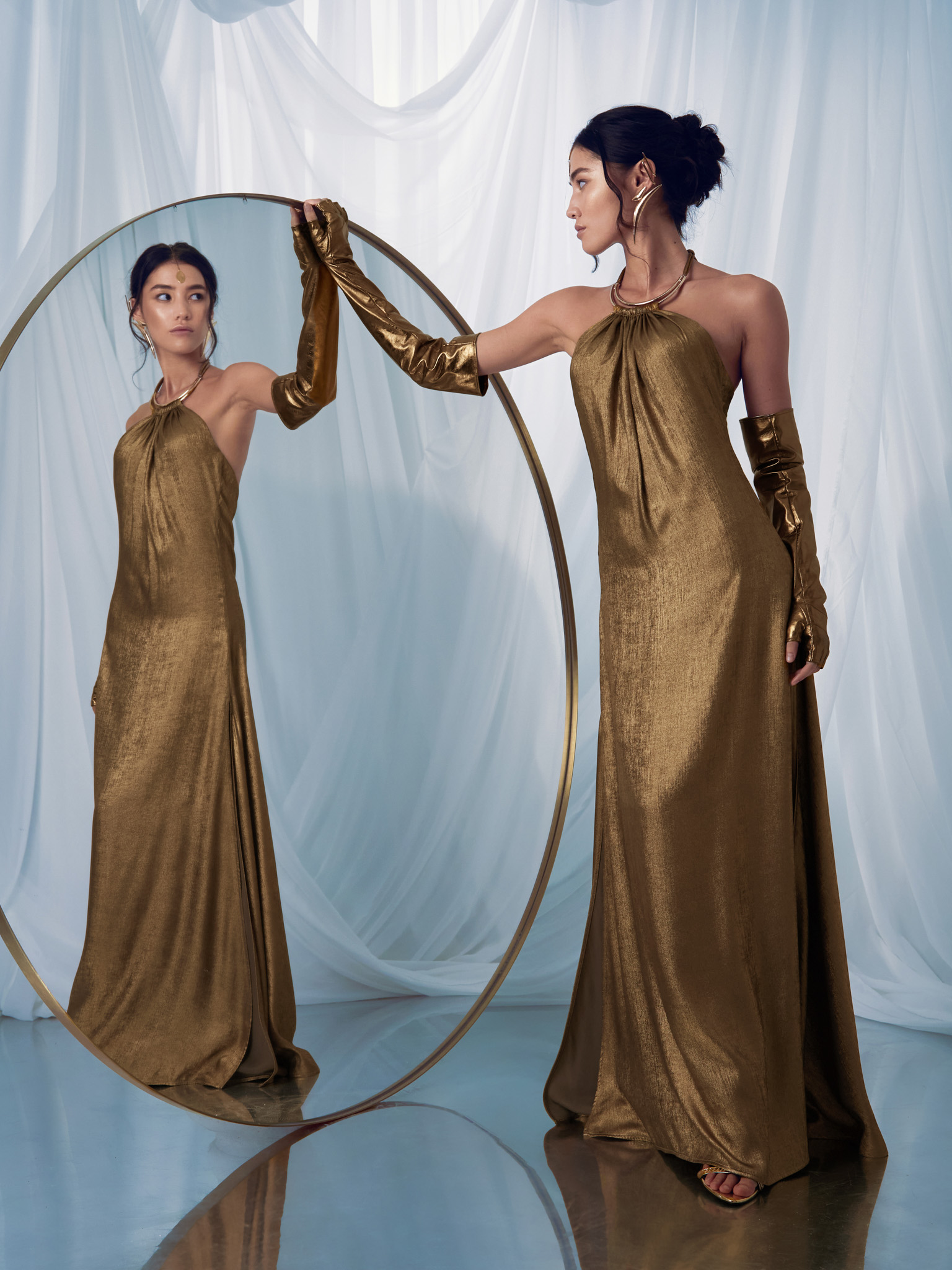 Metallised maxi dress with golden choker