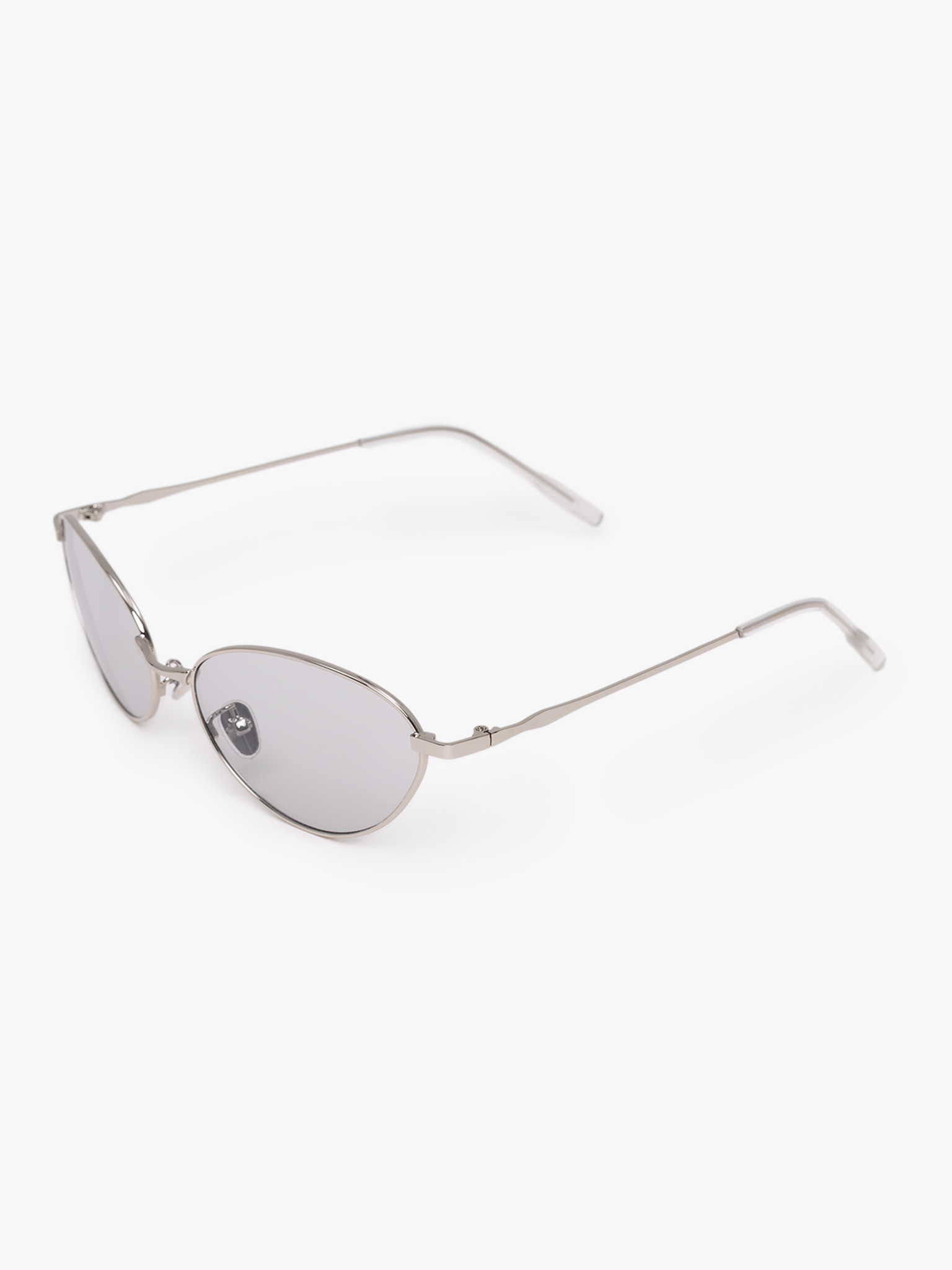Decorative sunglasses with elongated lenses