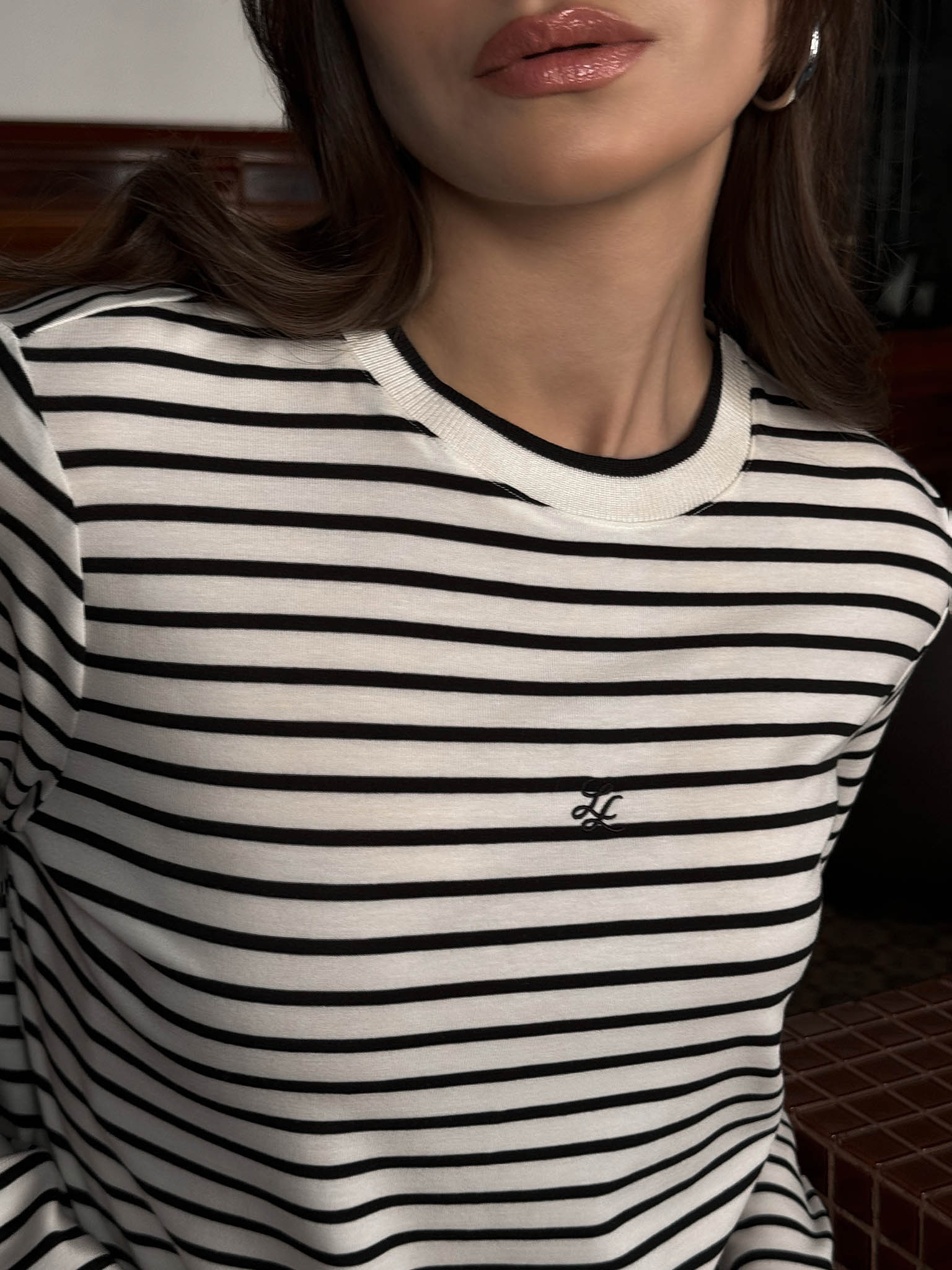 Loose striped longsleeve with monogram at the front