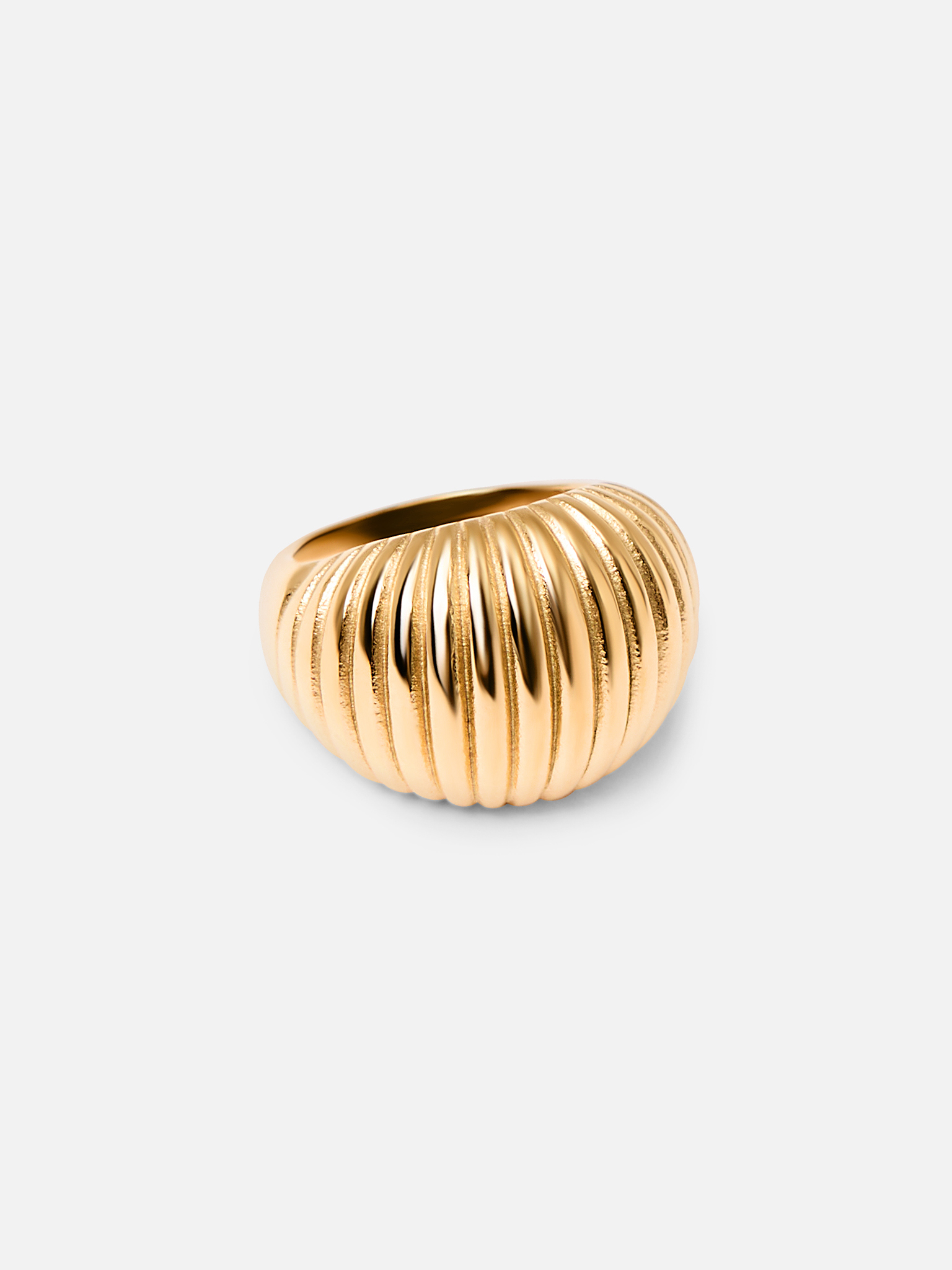 Ribbed puffy metal ring