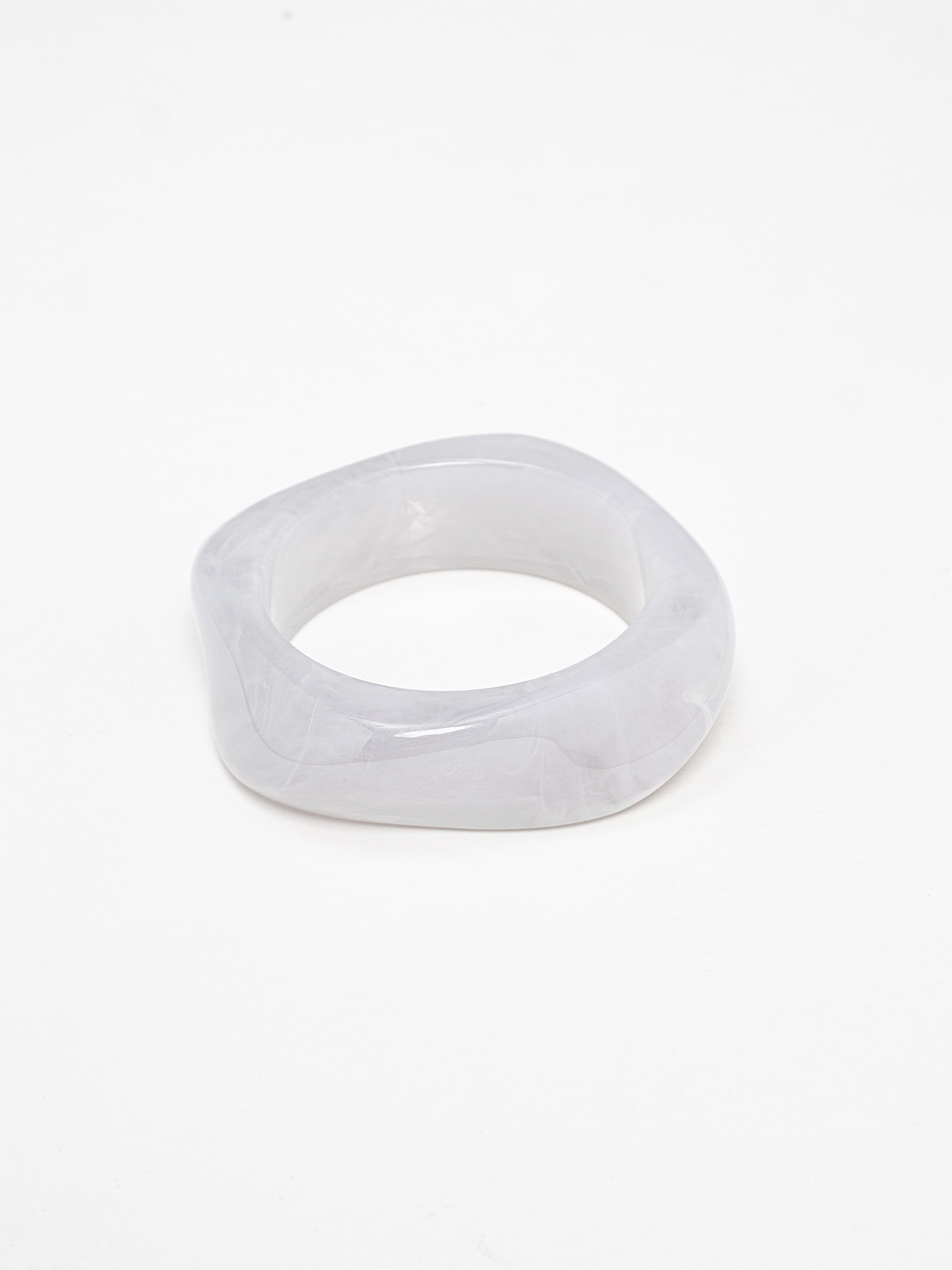 Bulky plastic bracelet