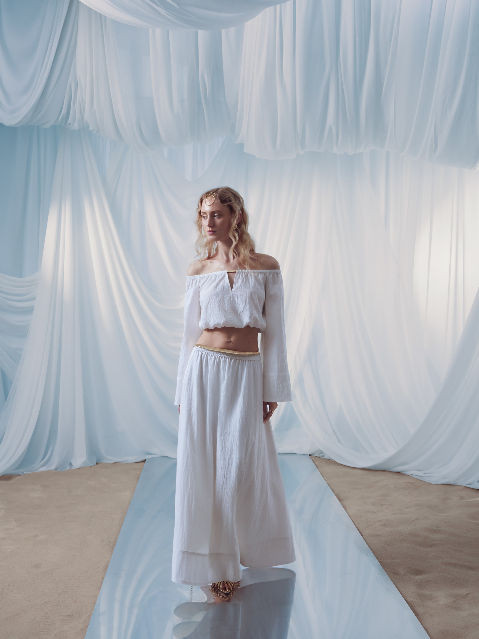 Flared maxi skirt in textured fabric