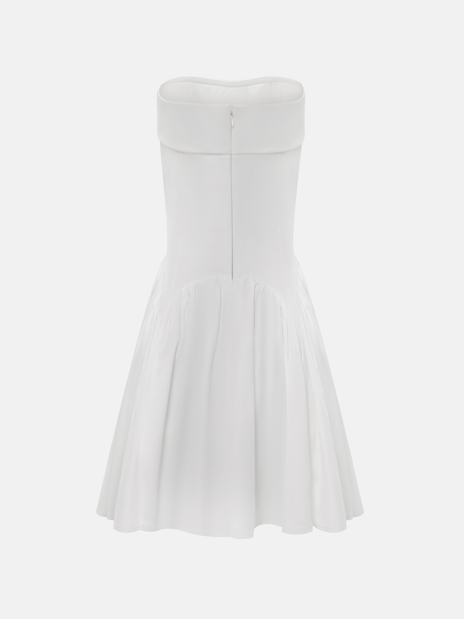 Mini dress with open shoulders and pearl detail on the bodice
