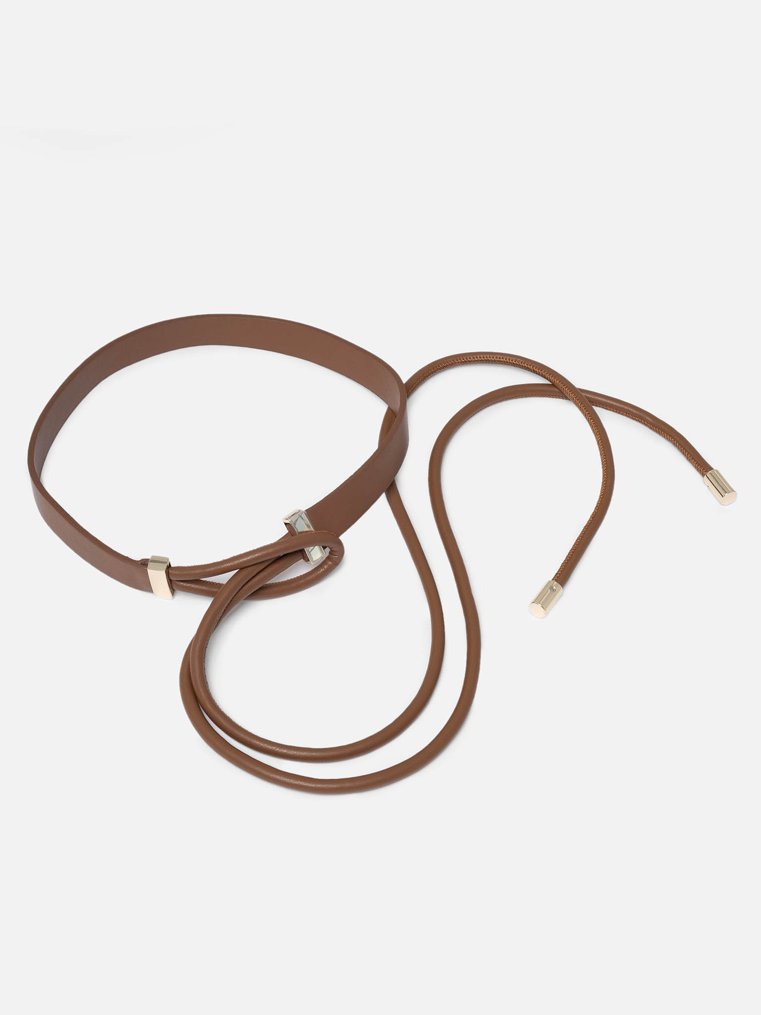 Drawstring belt with metal tips