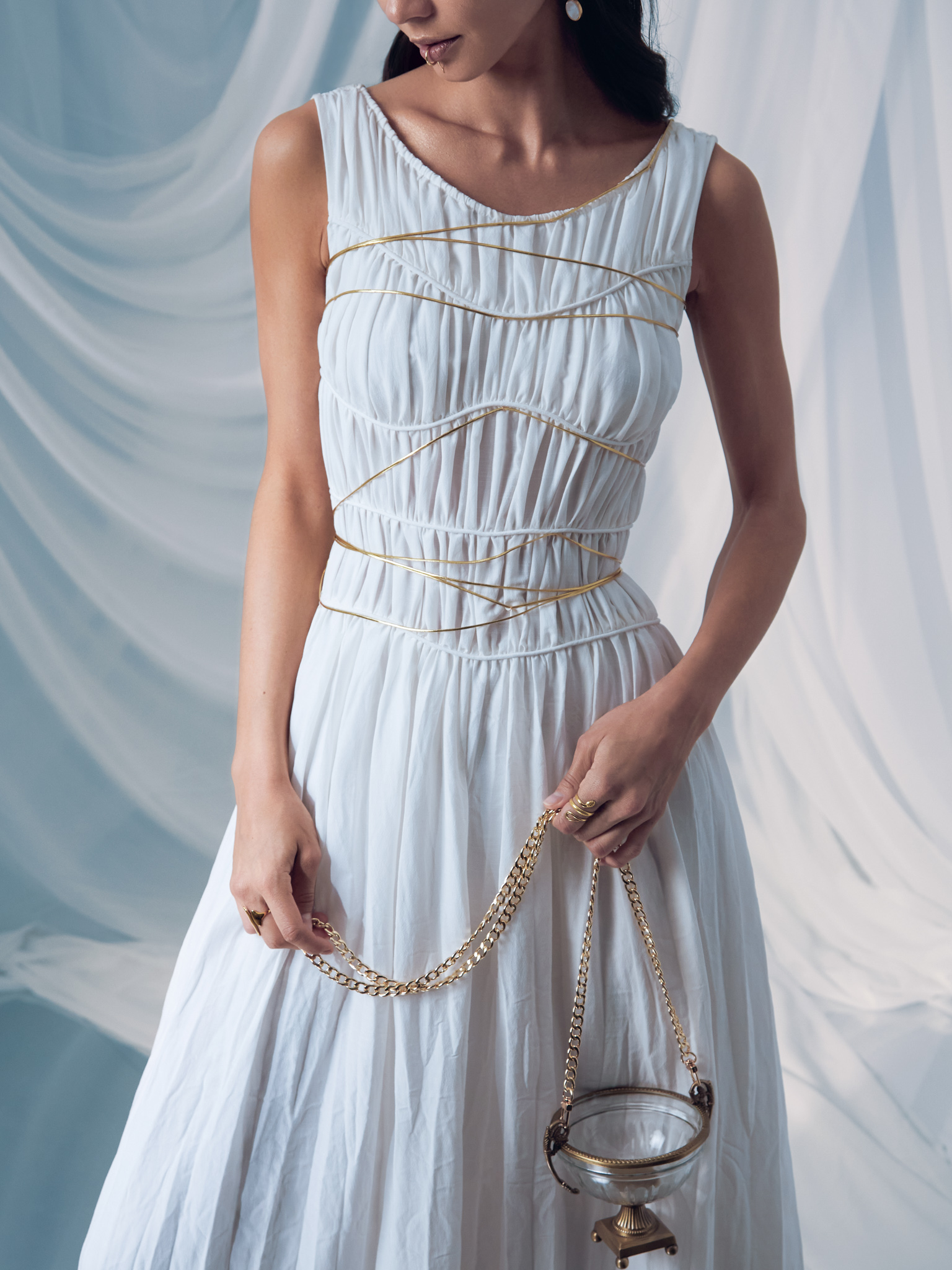 Maxi dress with small gathers on the bodice