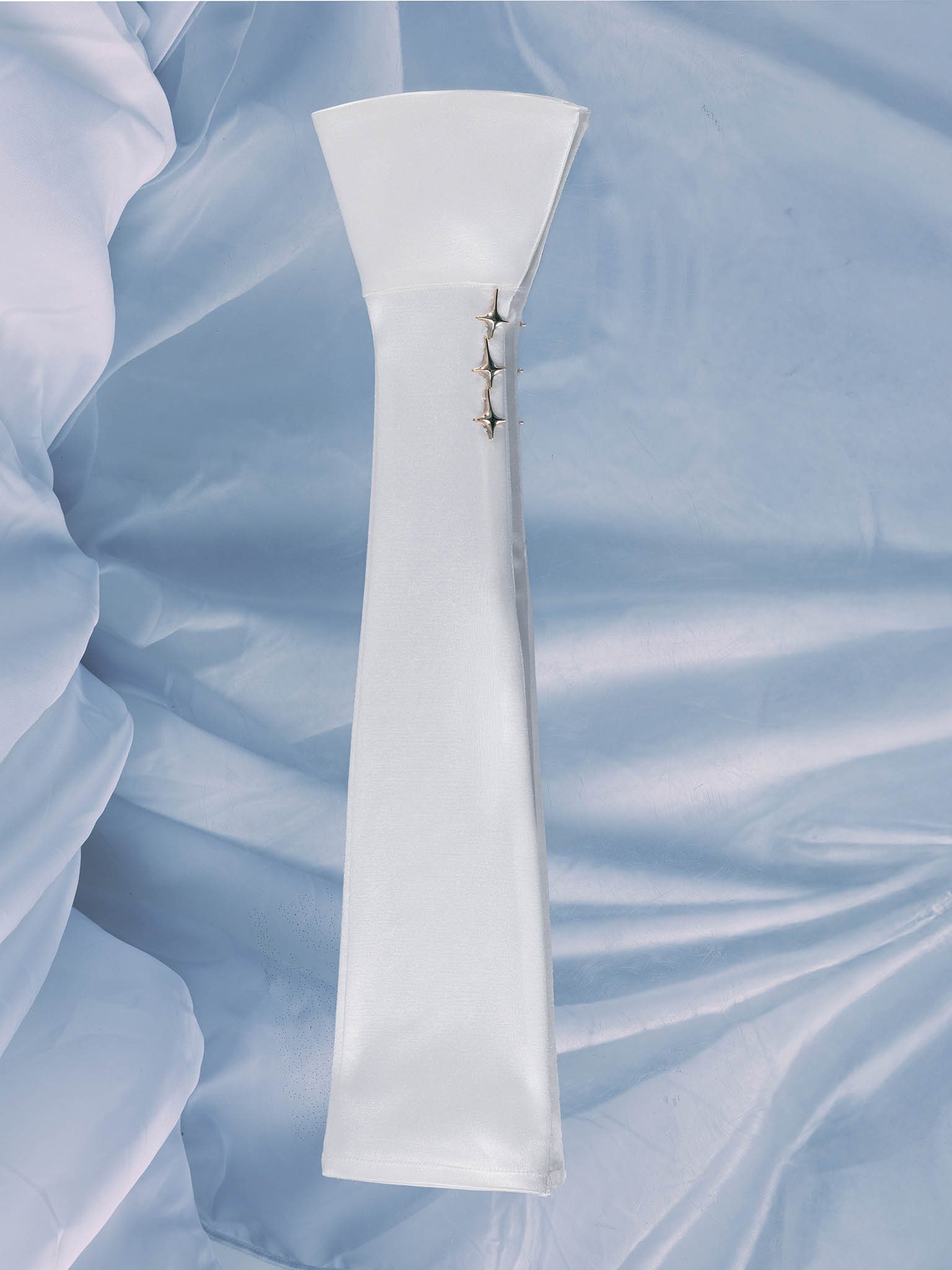 Long satin gloves with decorative buttons