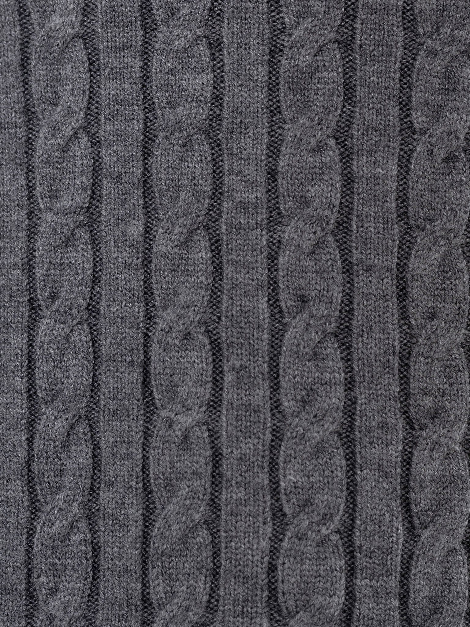 Cable-knit polo with chest embroidery