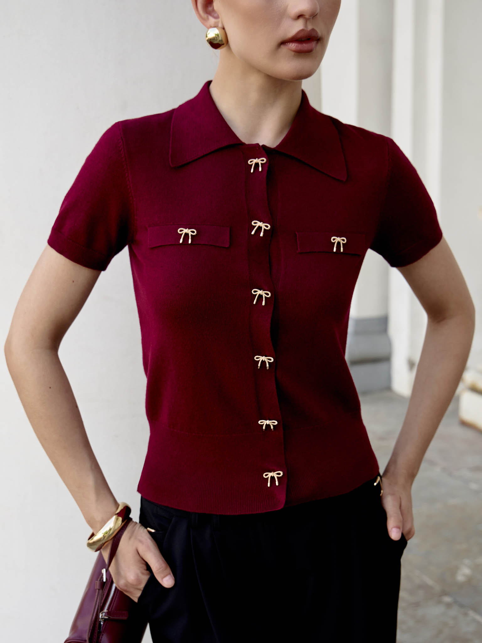 Cardigan with triangular collar and accent buttons
