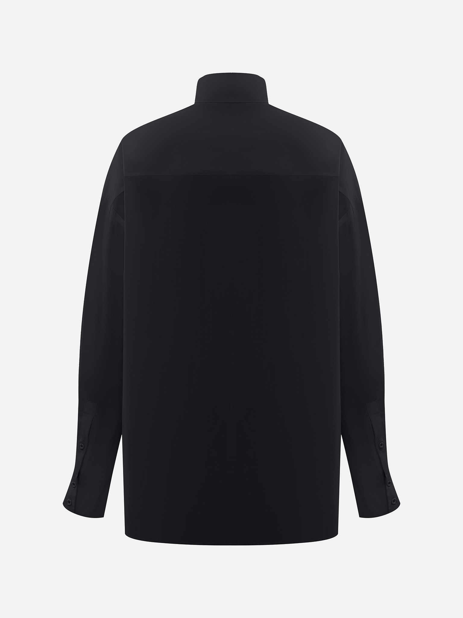 Loose fit shirt with a stand-up collar