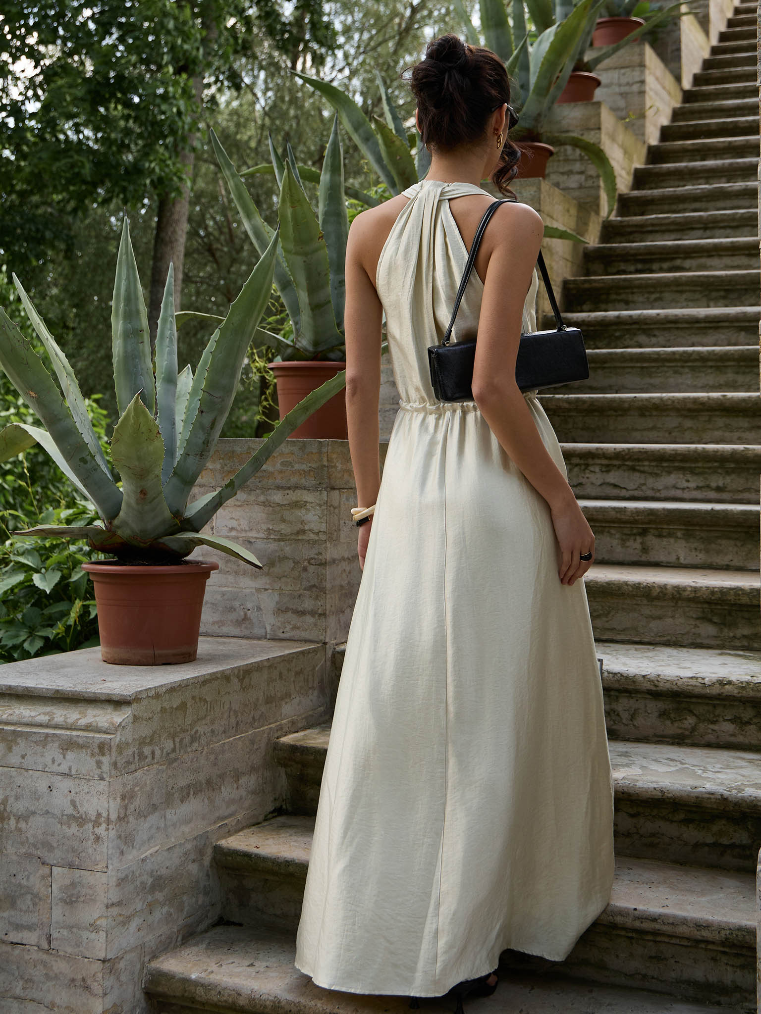 Maxi dress with draped back and waist ties