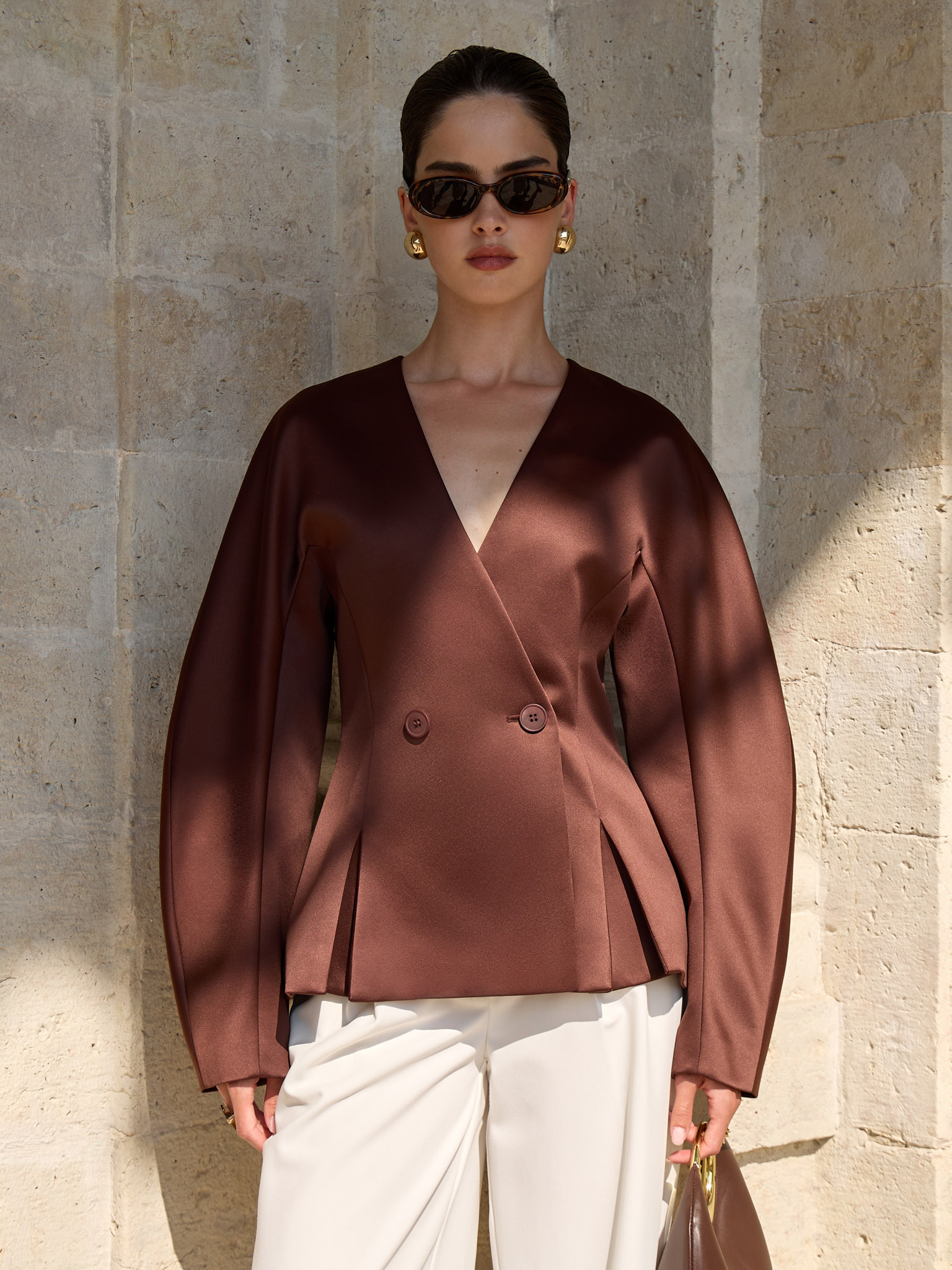 Jacket with voluminous sleeves and waist pleats