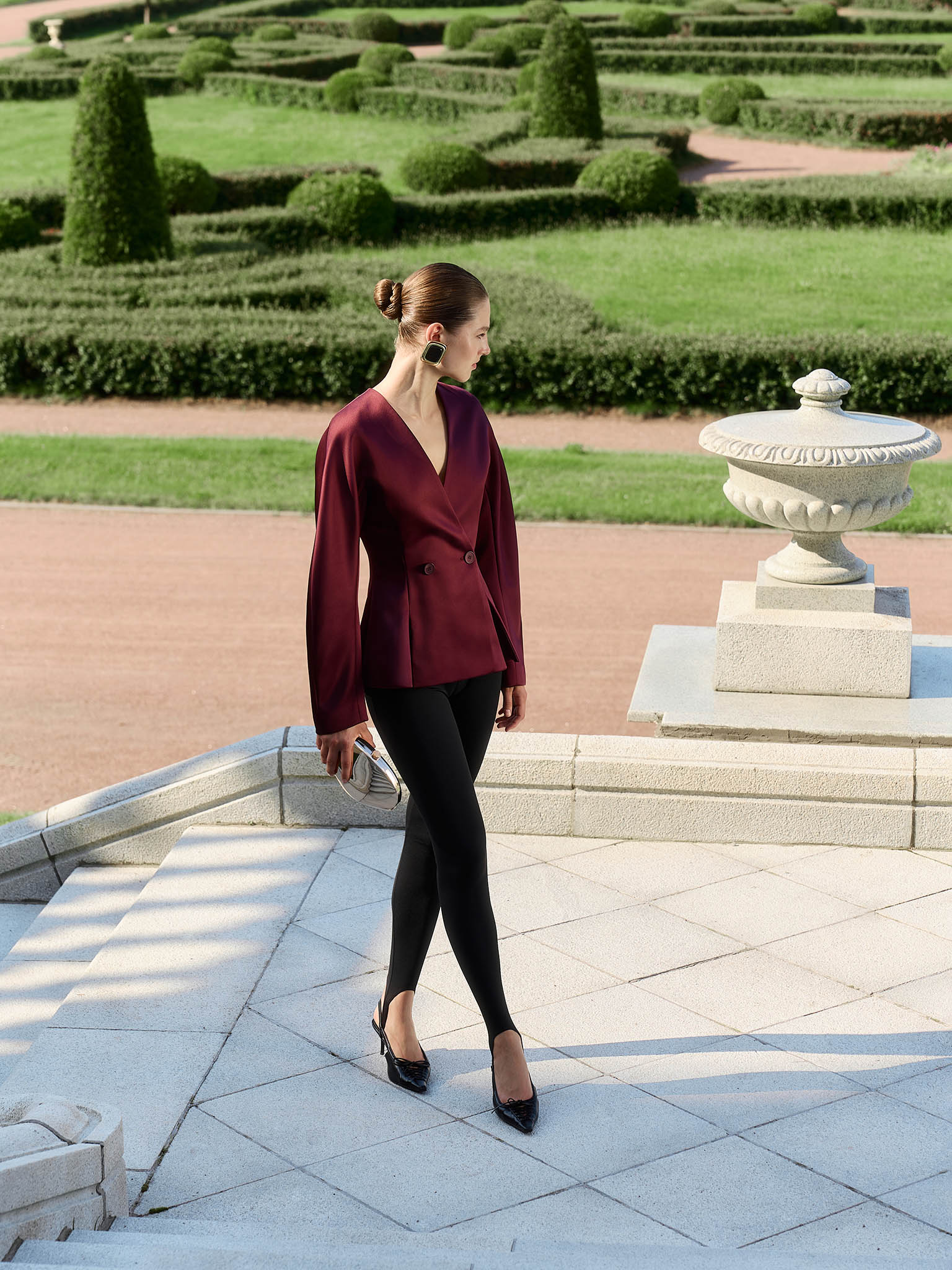 Jacket with voluminous sleeves and waist pleats