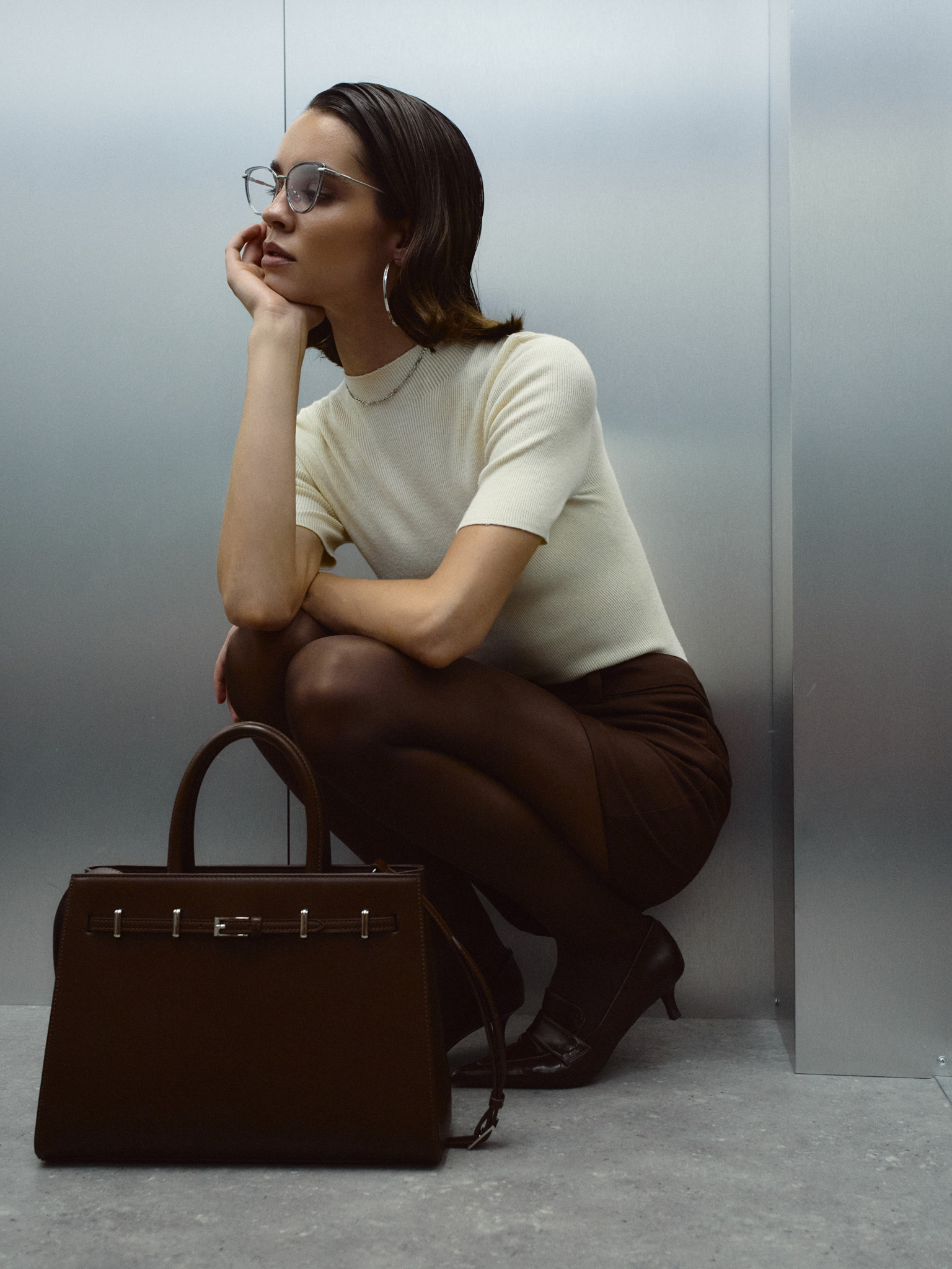 Трикотажный топ в рубчик с короткими рукавами