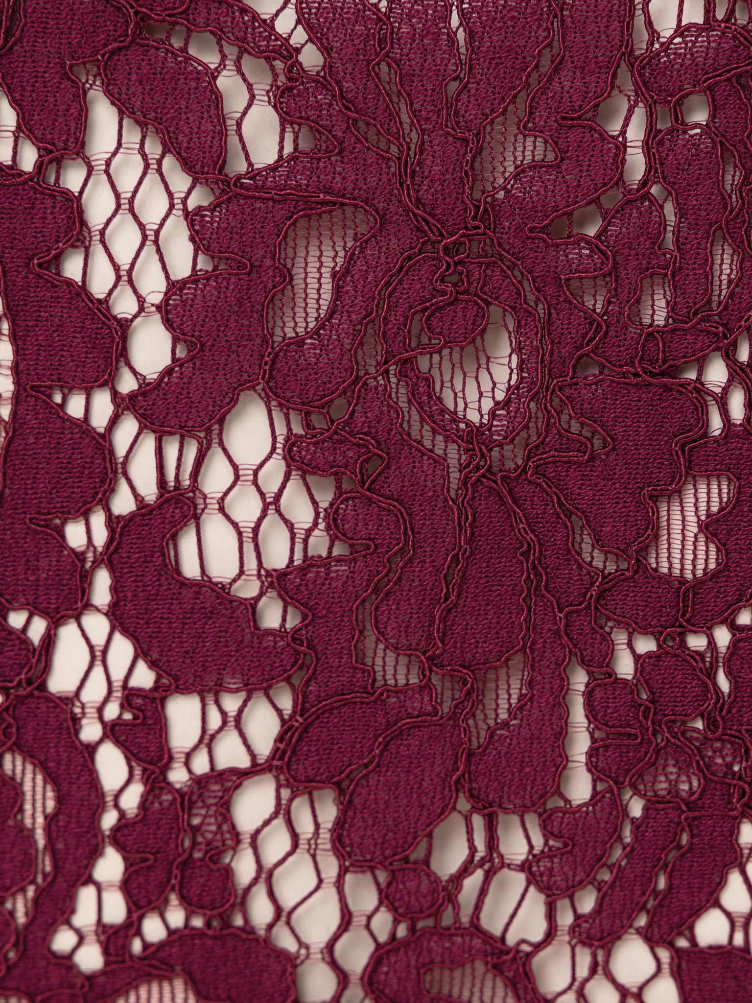 Bluzka z gipiury z guzikami ton w ton