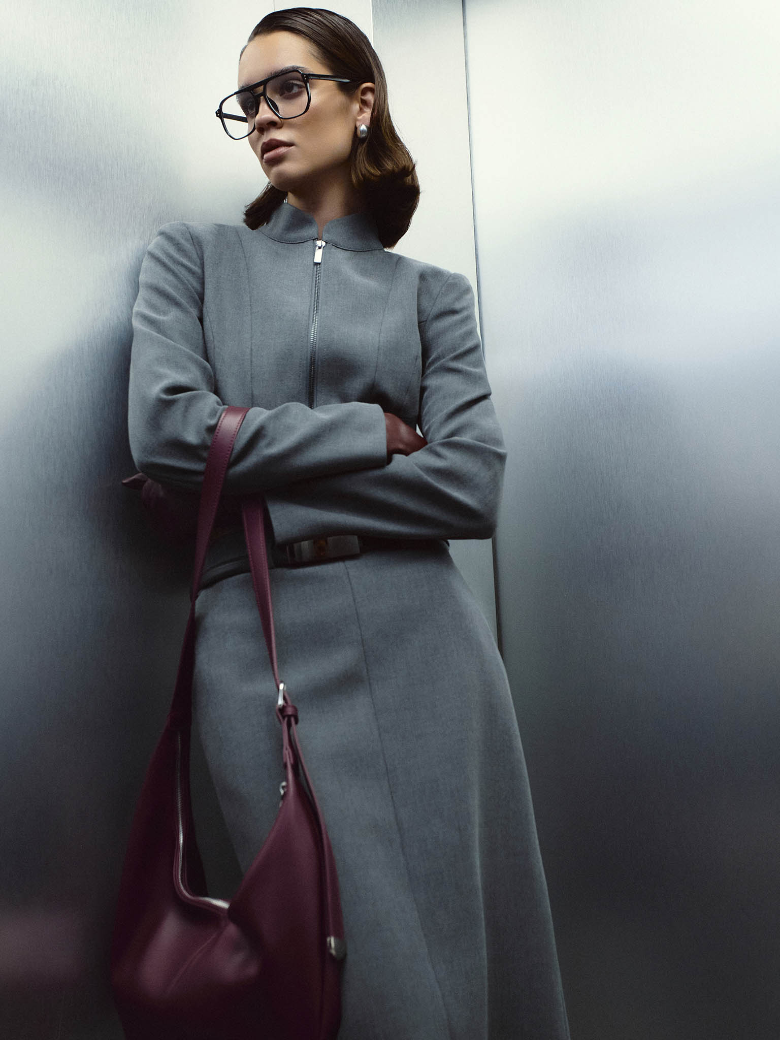 Straight midi skirt with eco-leather belt