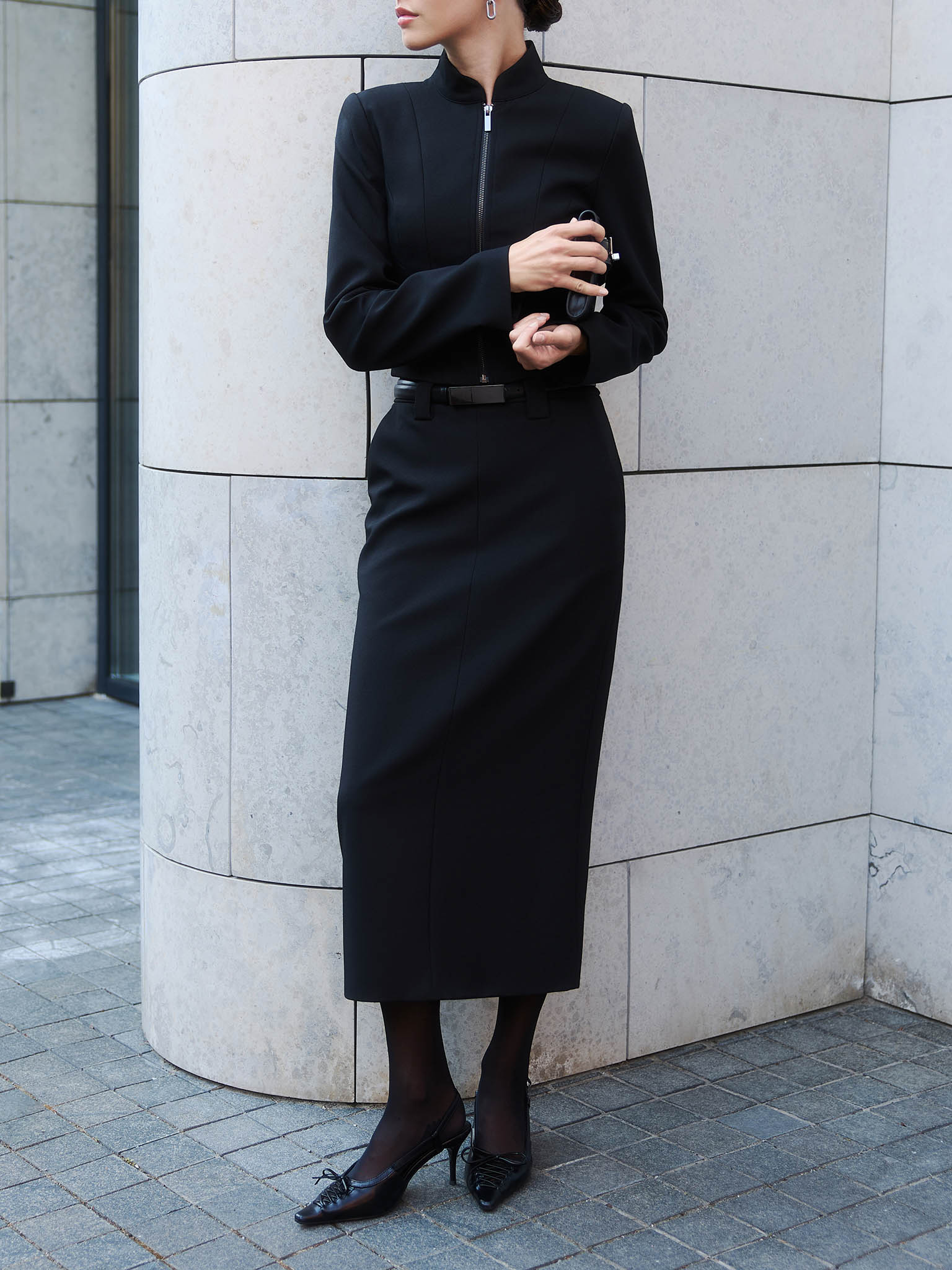 Straight midi skirt with eco-leather belt