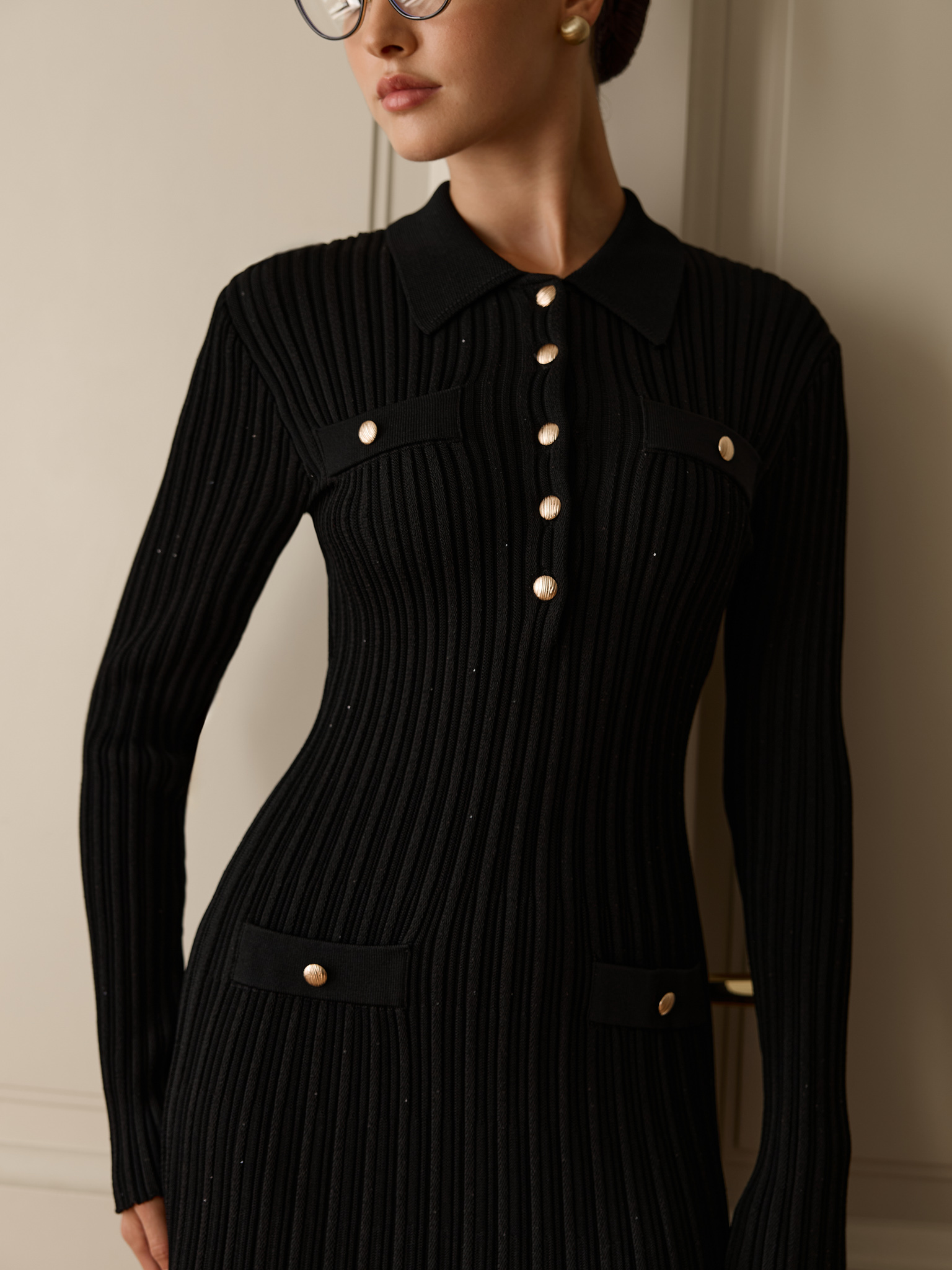 Mini jersey dress with sequins and golden fittings