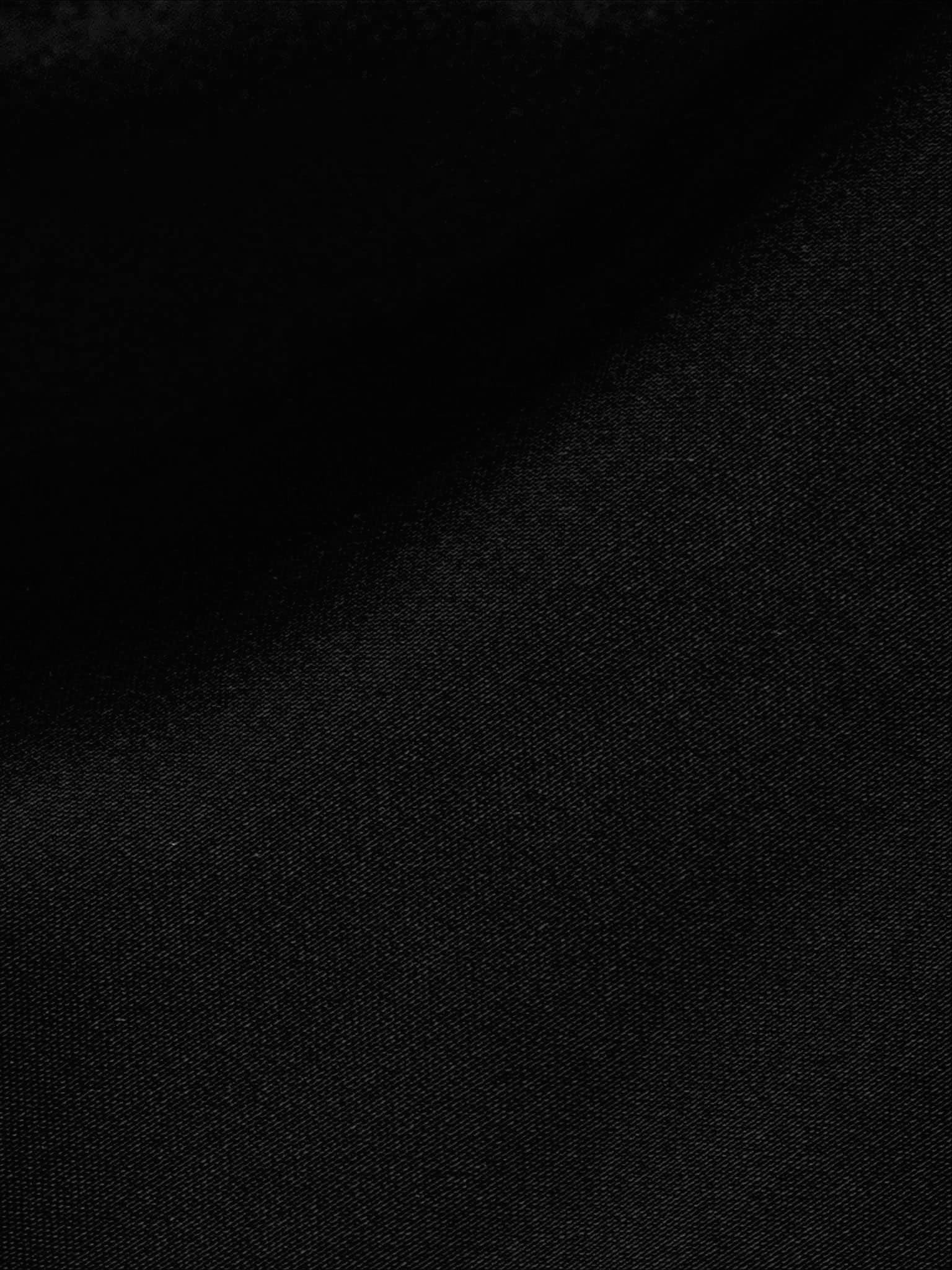 Satin maxi dress with pearl decor on the back