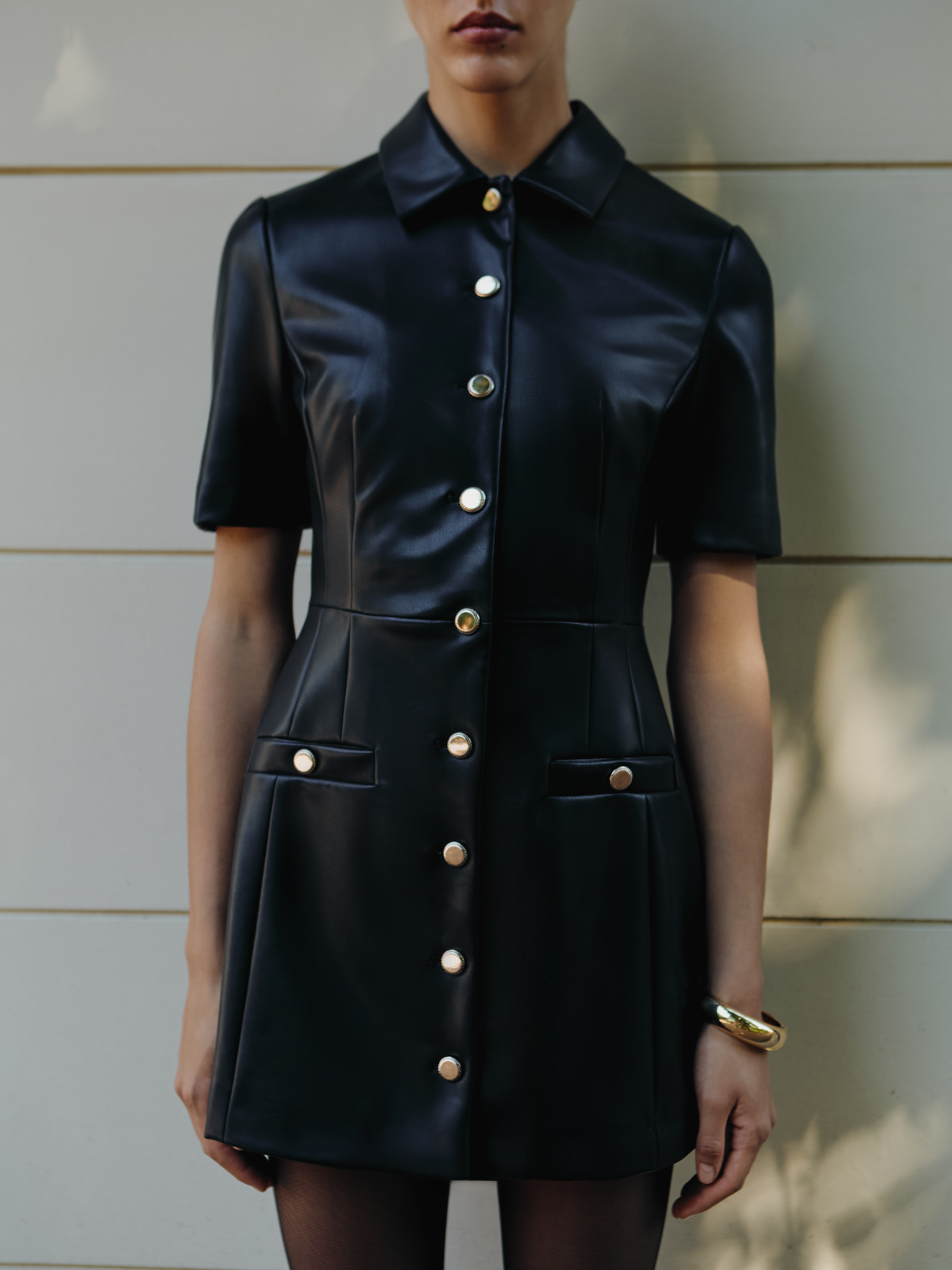 Short-sleeved eco-leather mini dress :: LICHI - Online fashion store Short-sleeved eco-leather mini dress :: LICHI - Online fashion store