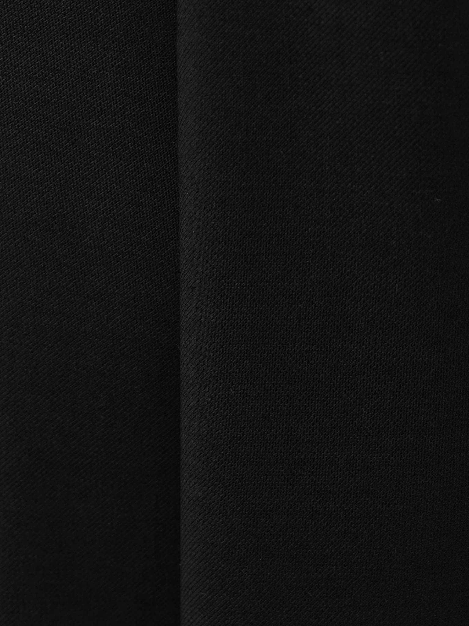 Брюки свободного кроя с защипами на талии