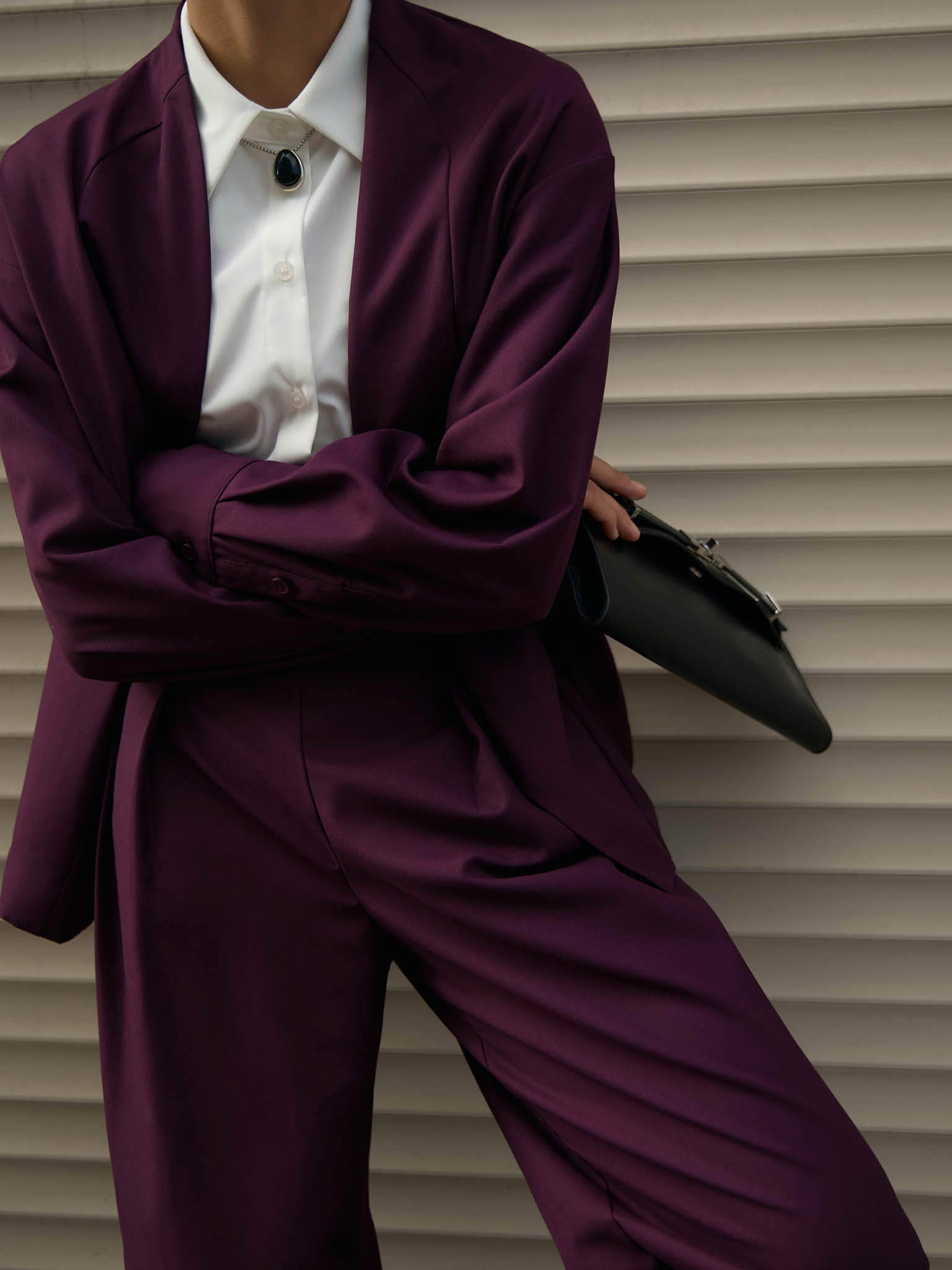 Complex cut shirt with hidden button fastening