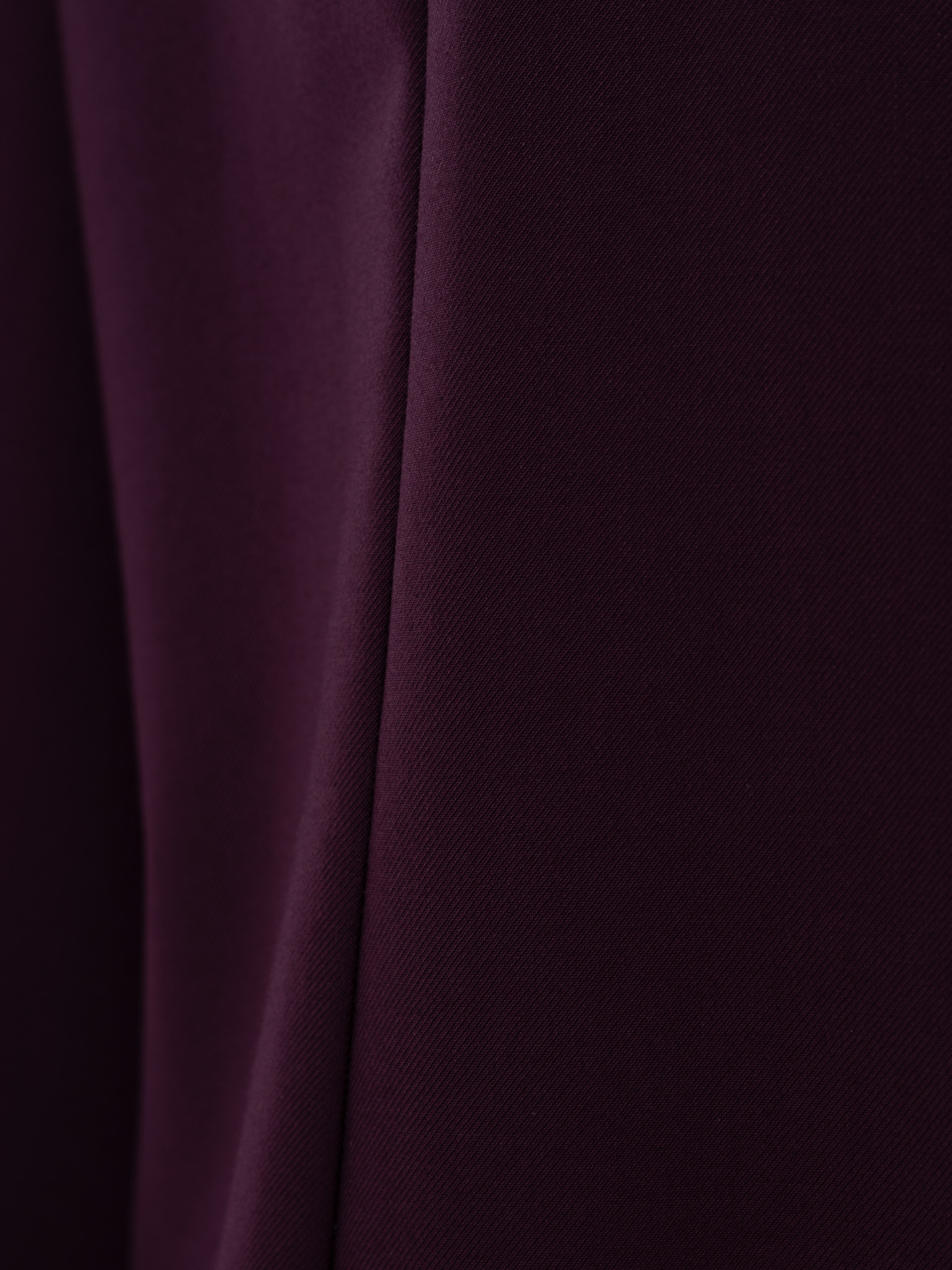 Complex cut shirt with hidden button fastening