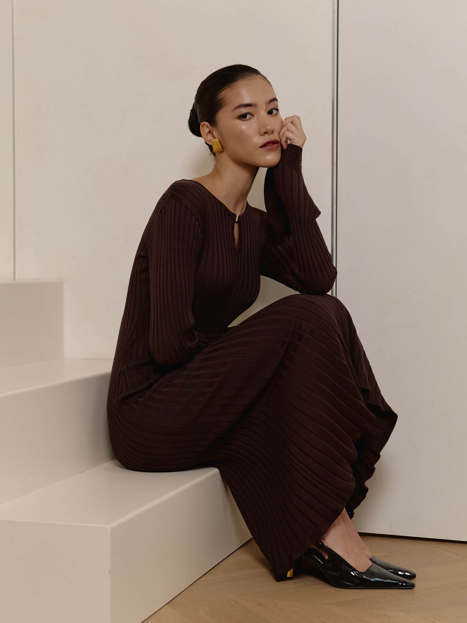 Ribbed midi dress with drop neckline