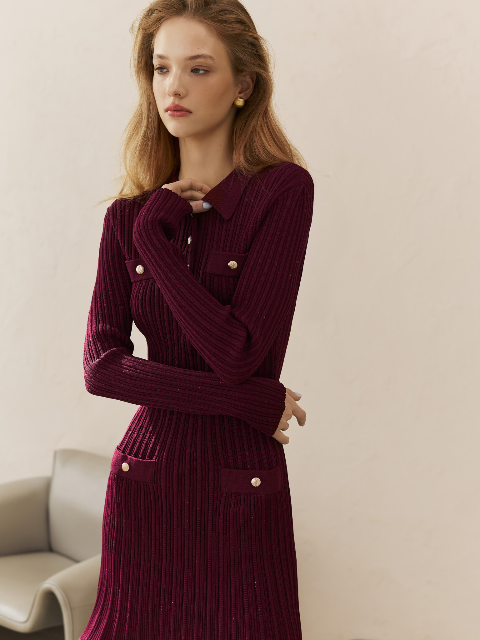 Mini jersey dress with sequins and golden fittings