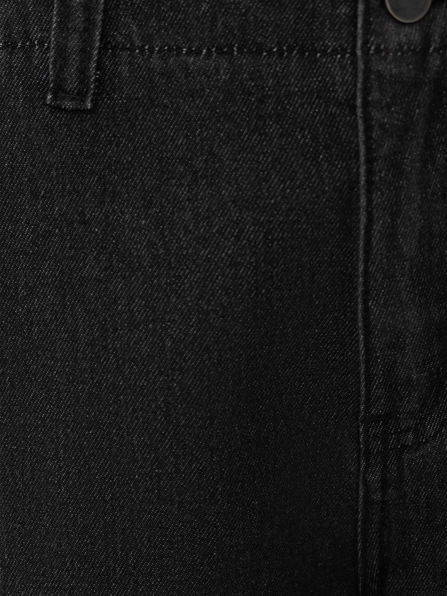 Loose jeans with waist pleats