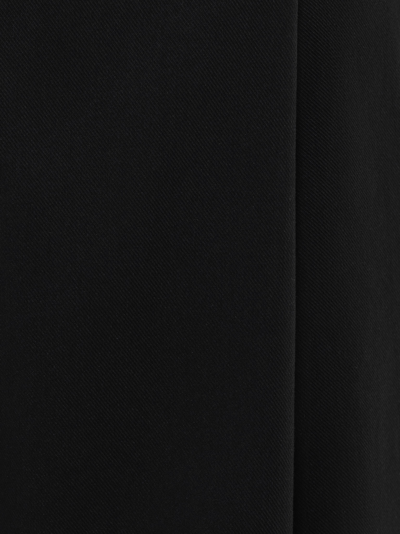 Loose mid-rise trousers with pleats