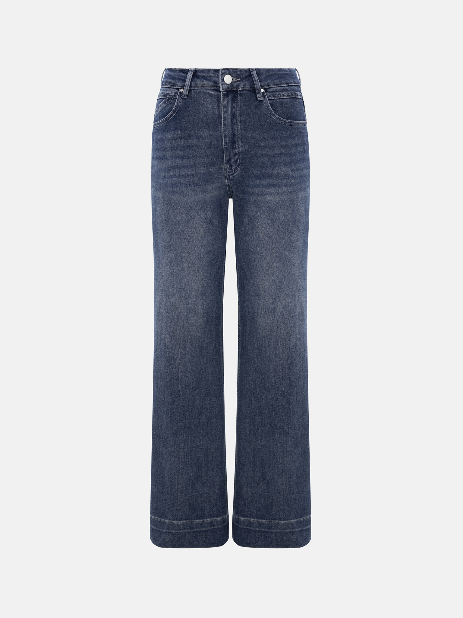 Ausgestellte Jeans mit Abnutzungsspuren