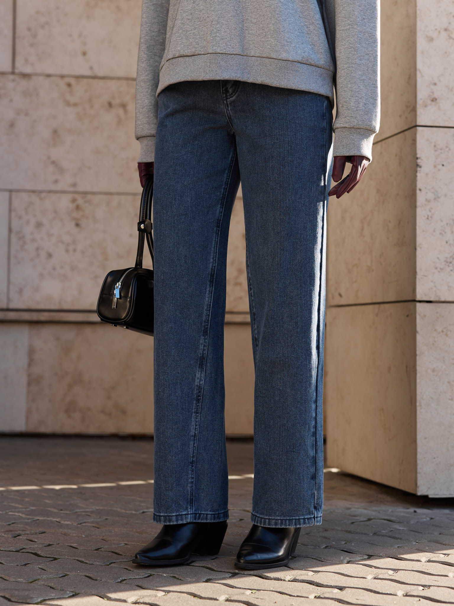 Gerade Jeans mit mittelhoher Passform 