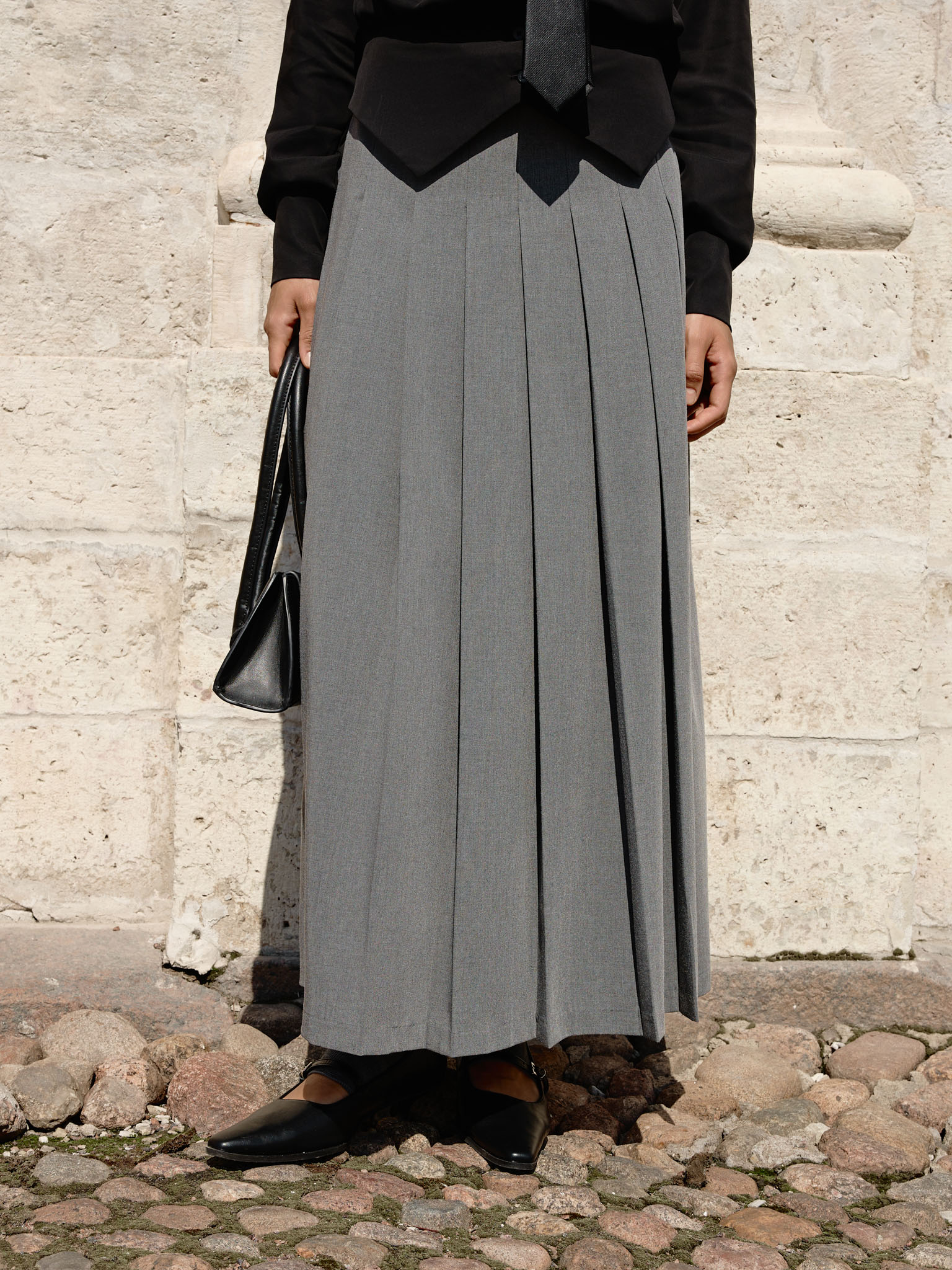 Pleated midi skirt