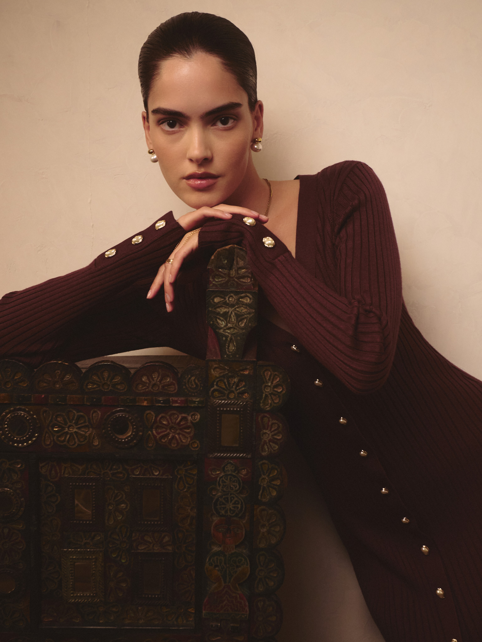 Viscose midi dress with golden buttons