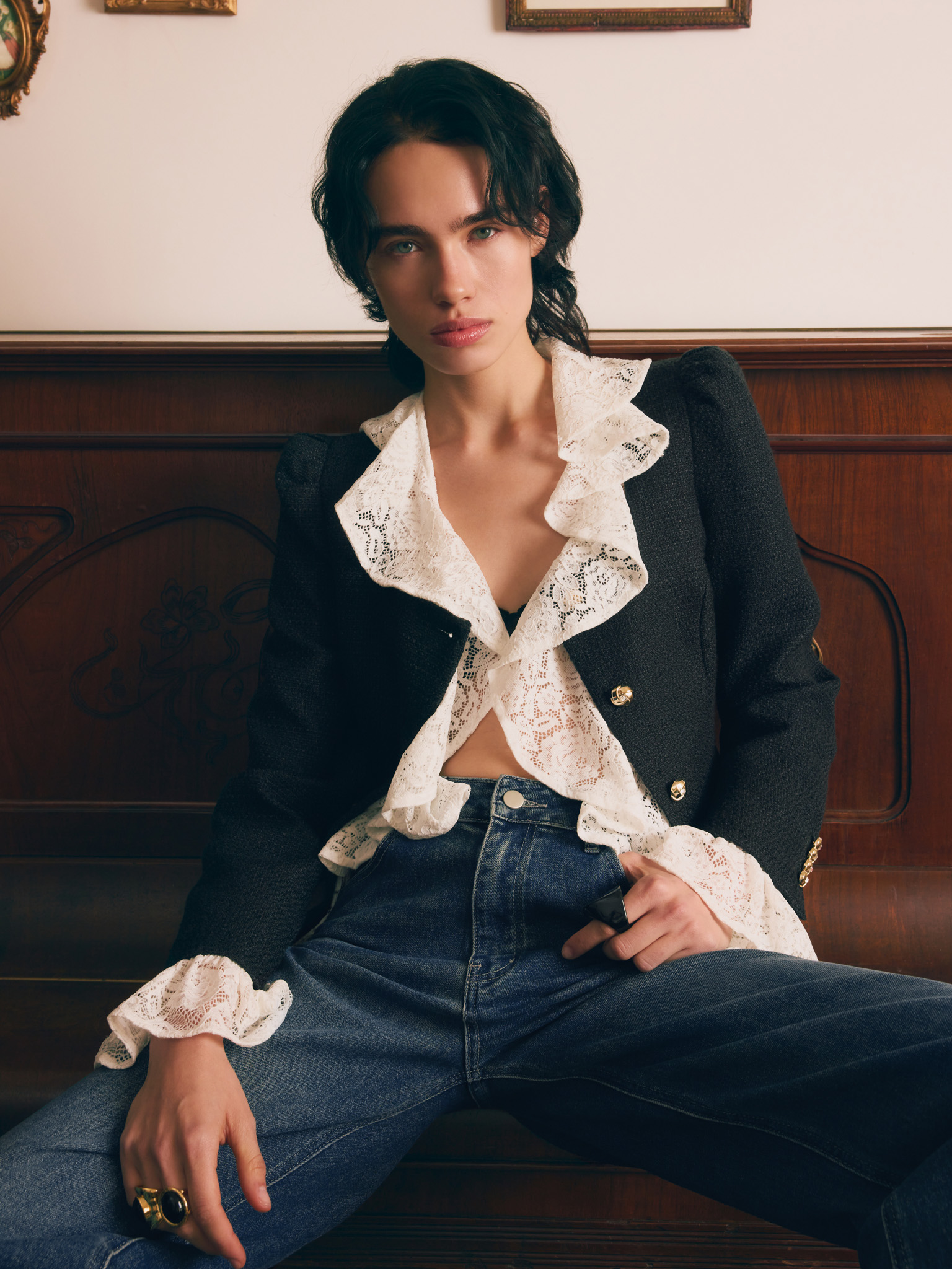 Tweed jacket with square neckline and golden buttons — Lichi