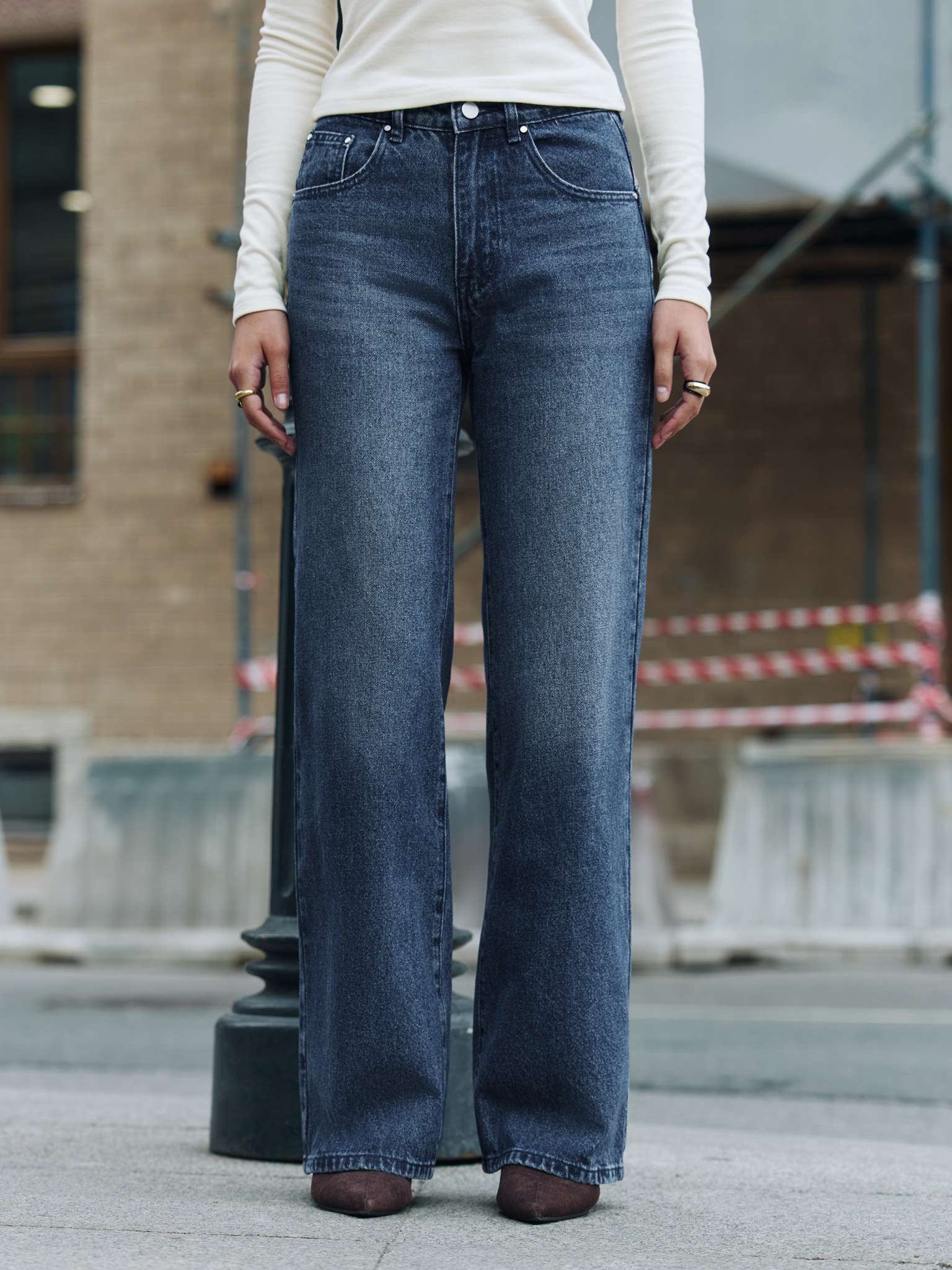 Loose light-wash denim jeans