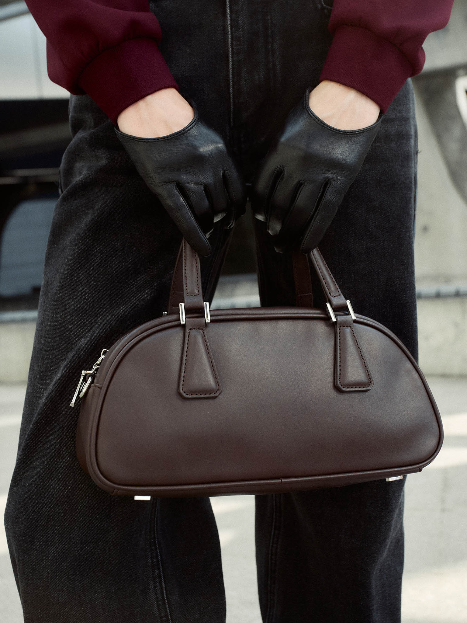 Миниатюрная сумка с короткими ручками