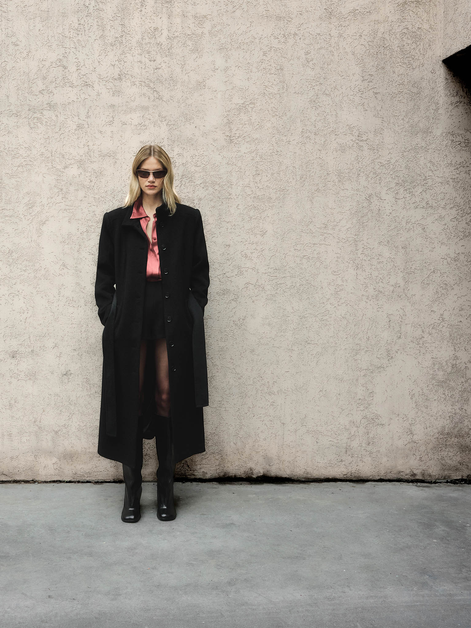 Woollen maxi coat with emphasised shoulders
