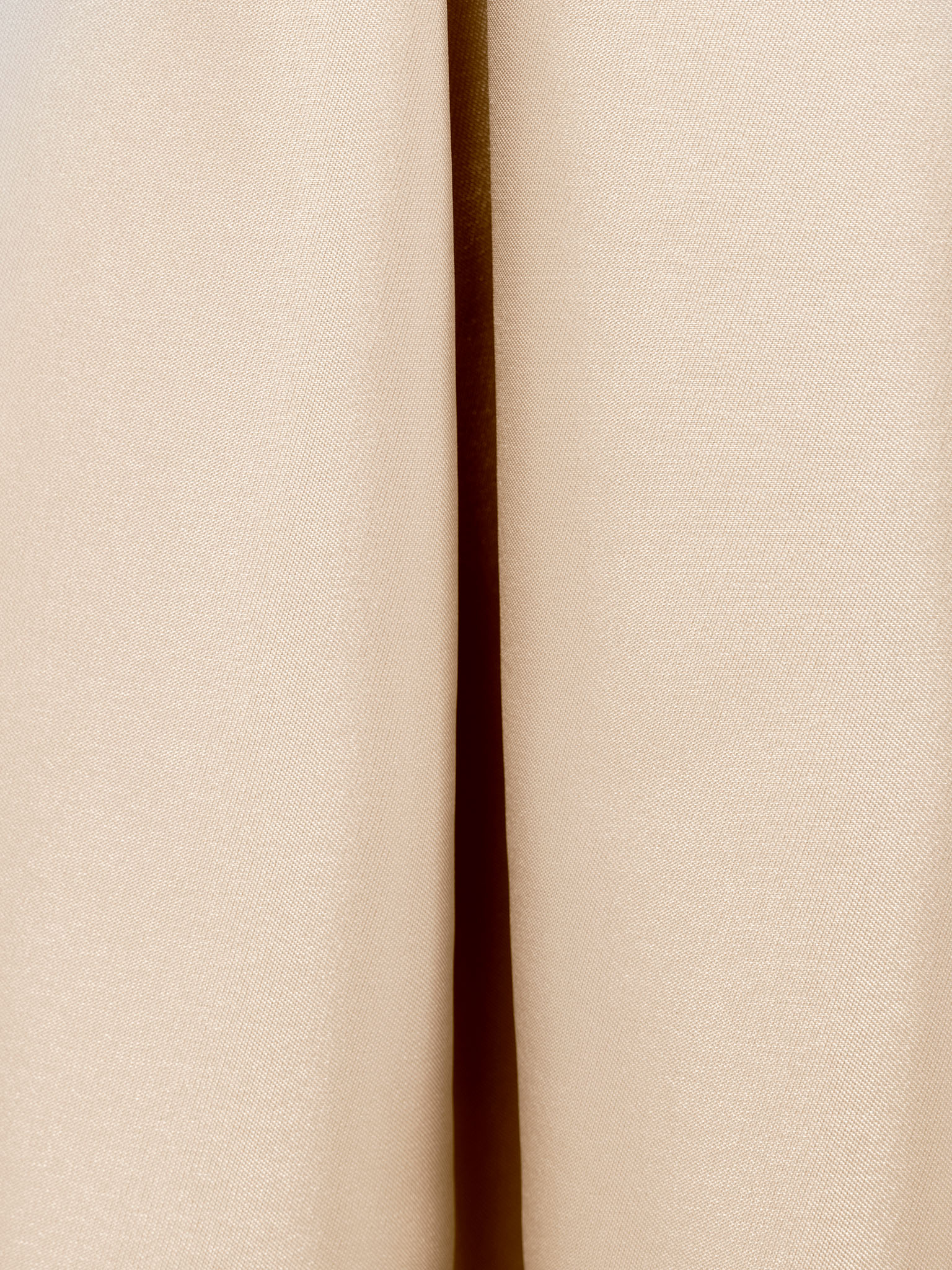 Flared maxi skirt with large pleats