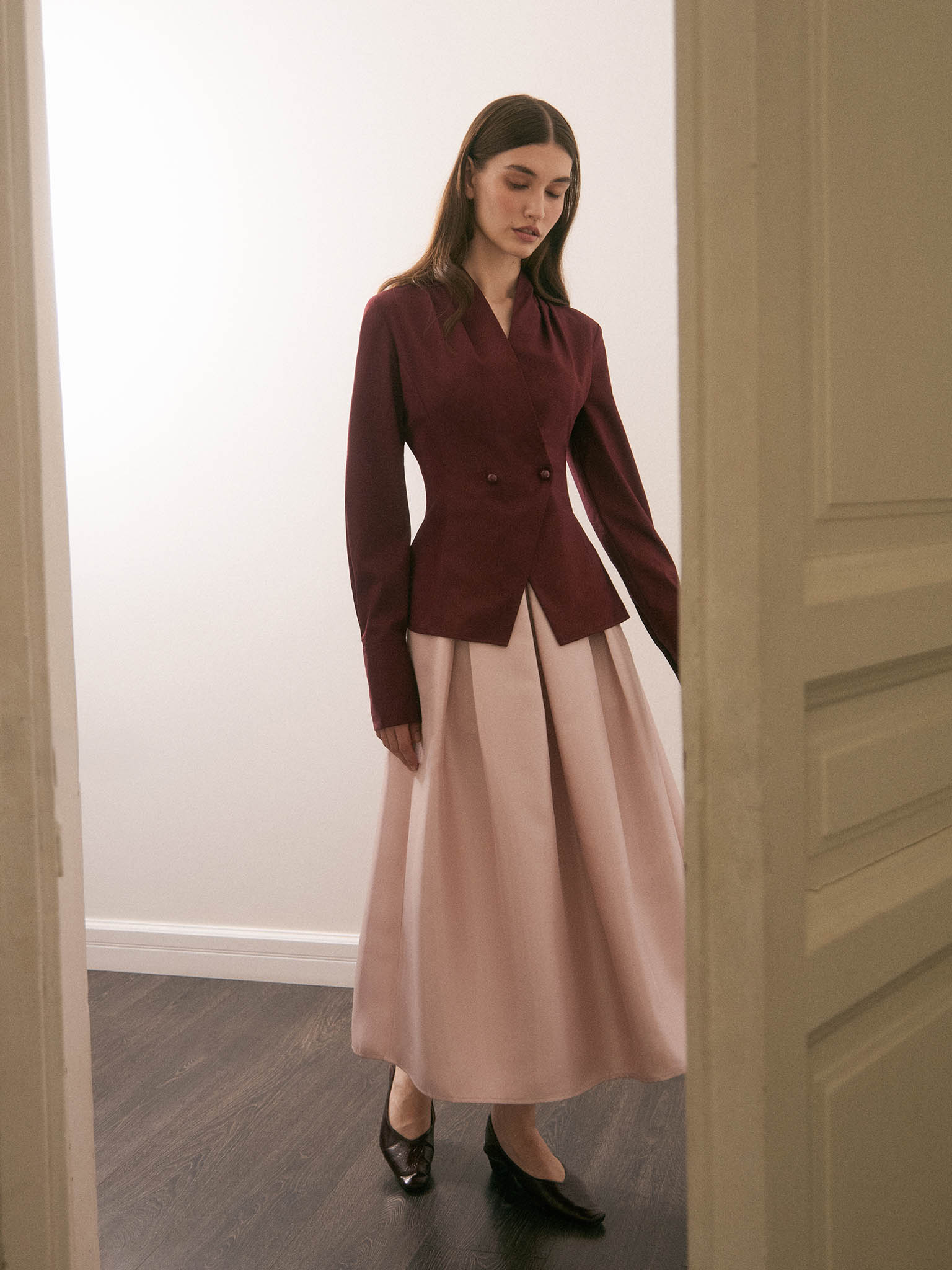 Flared maxi skirt with large pleats