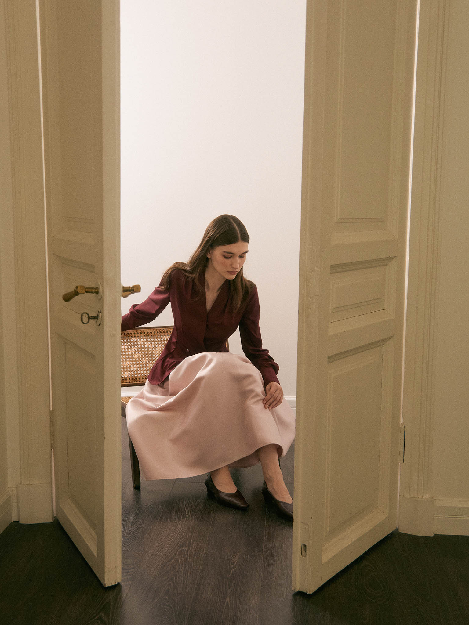 Flared maxi skirt with large pleats