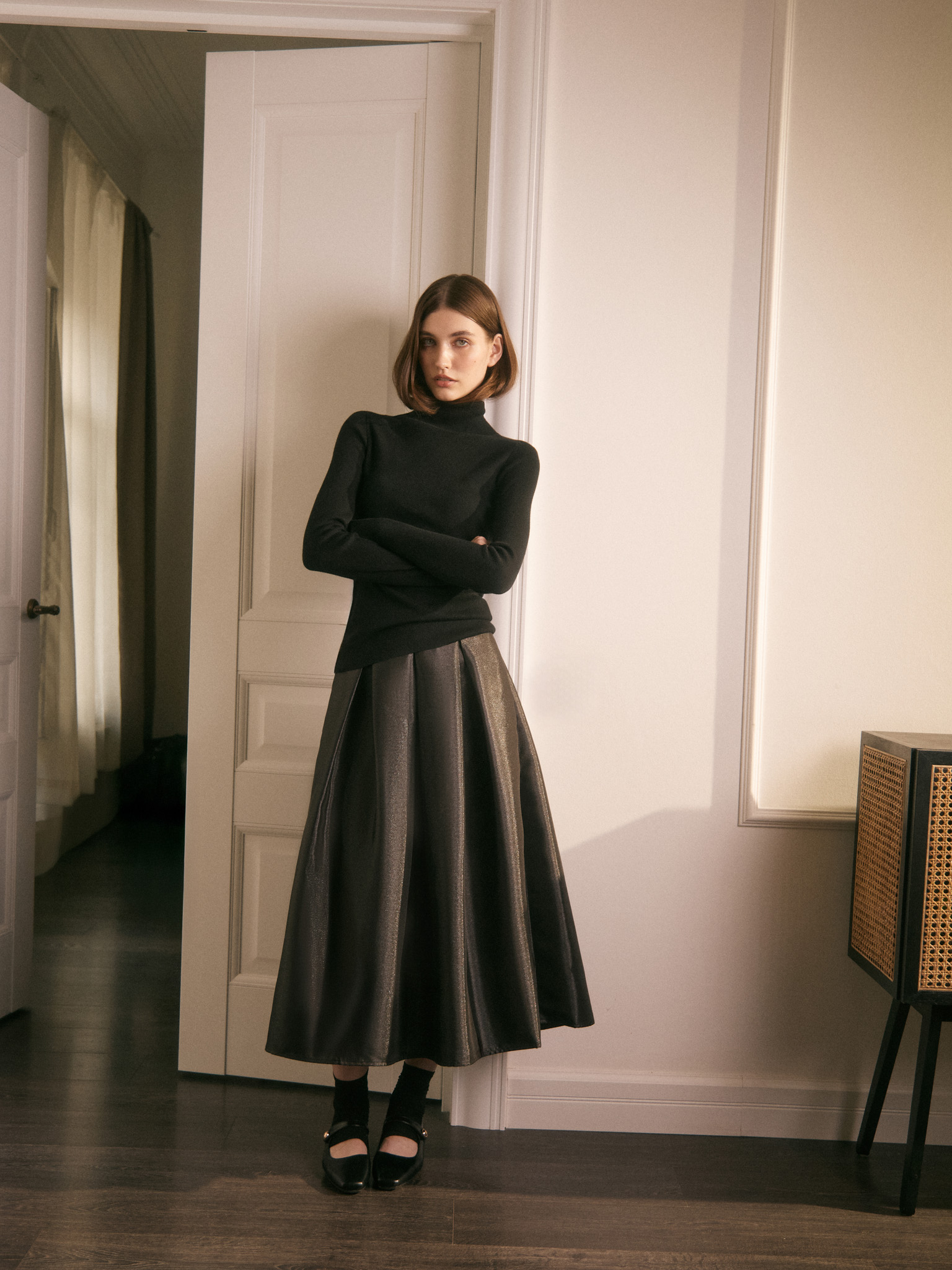 Flared maxi skirt with large pleats