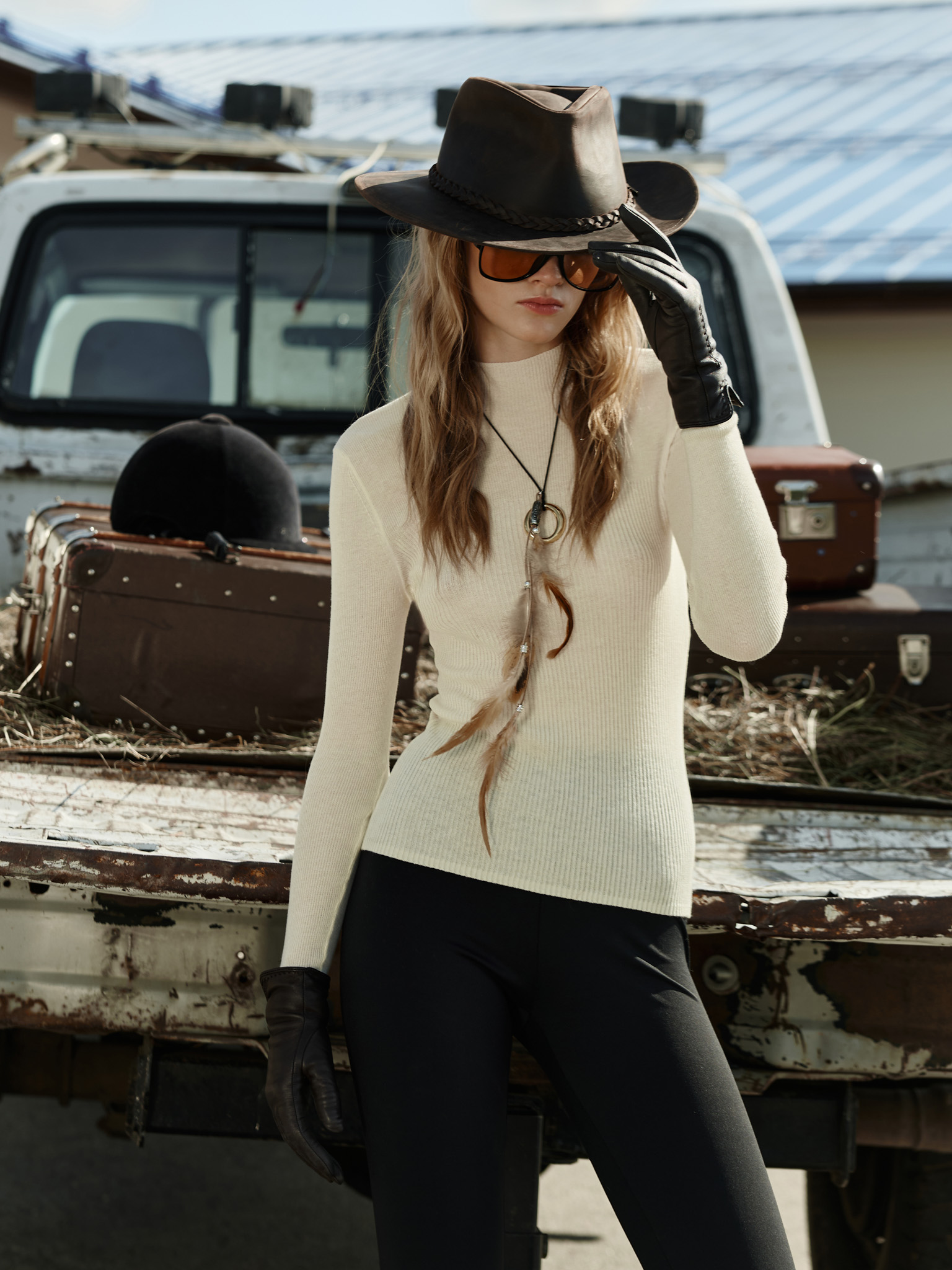 Ribbed viscose turtleneck