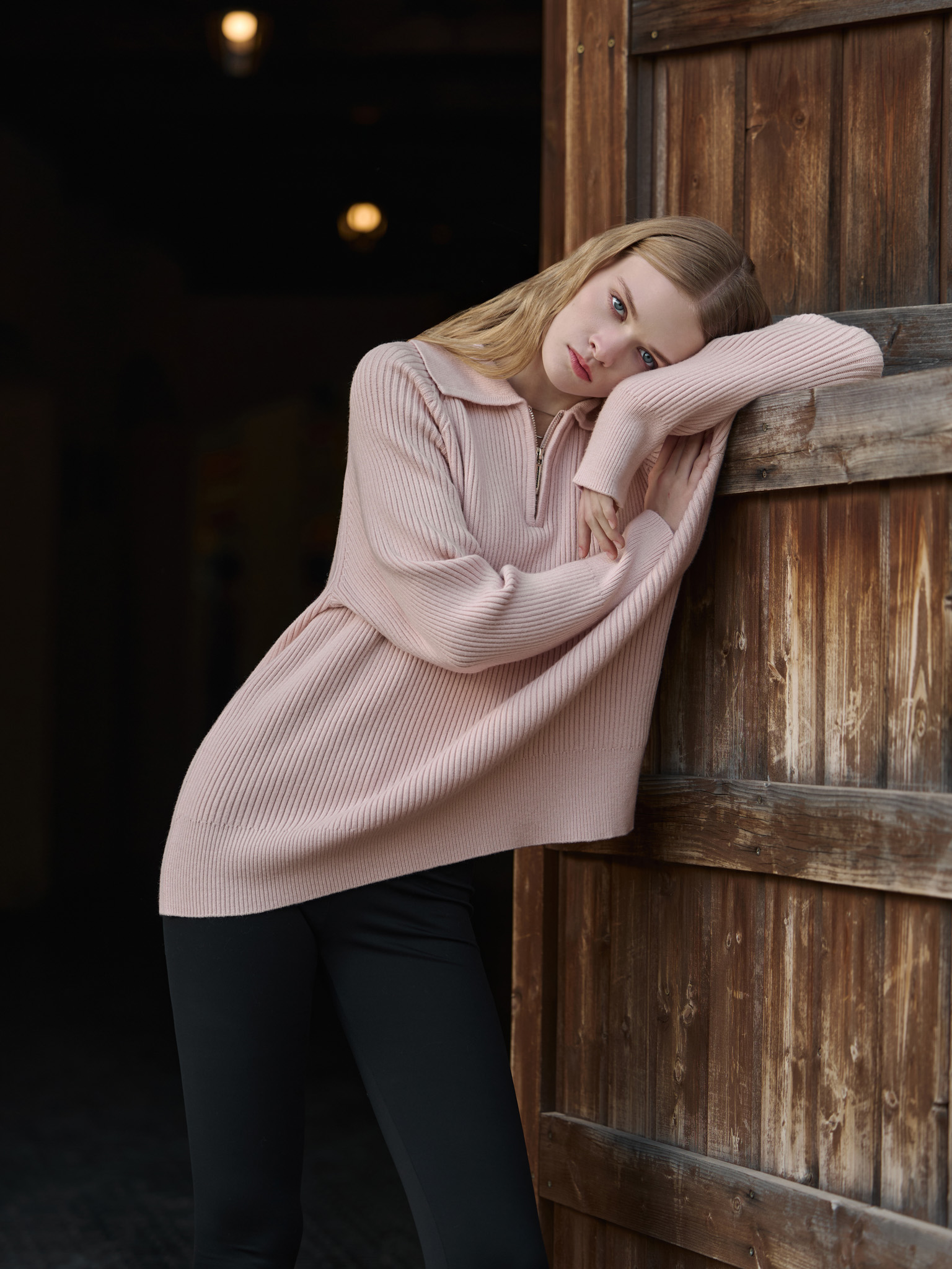 Loose jumper with zip-up polo collar