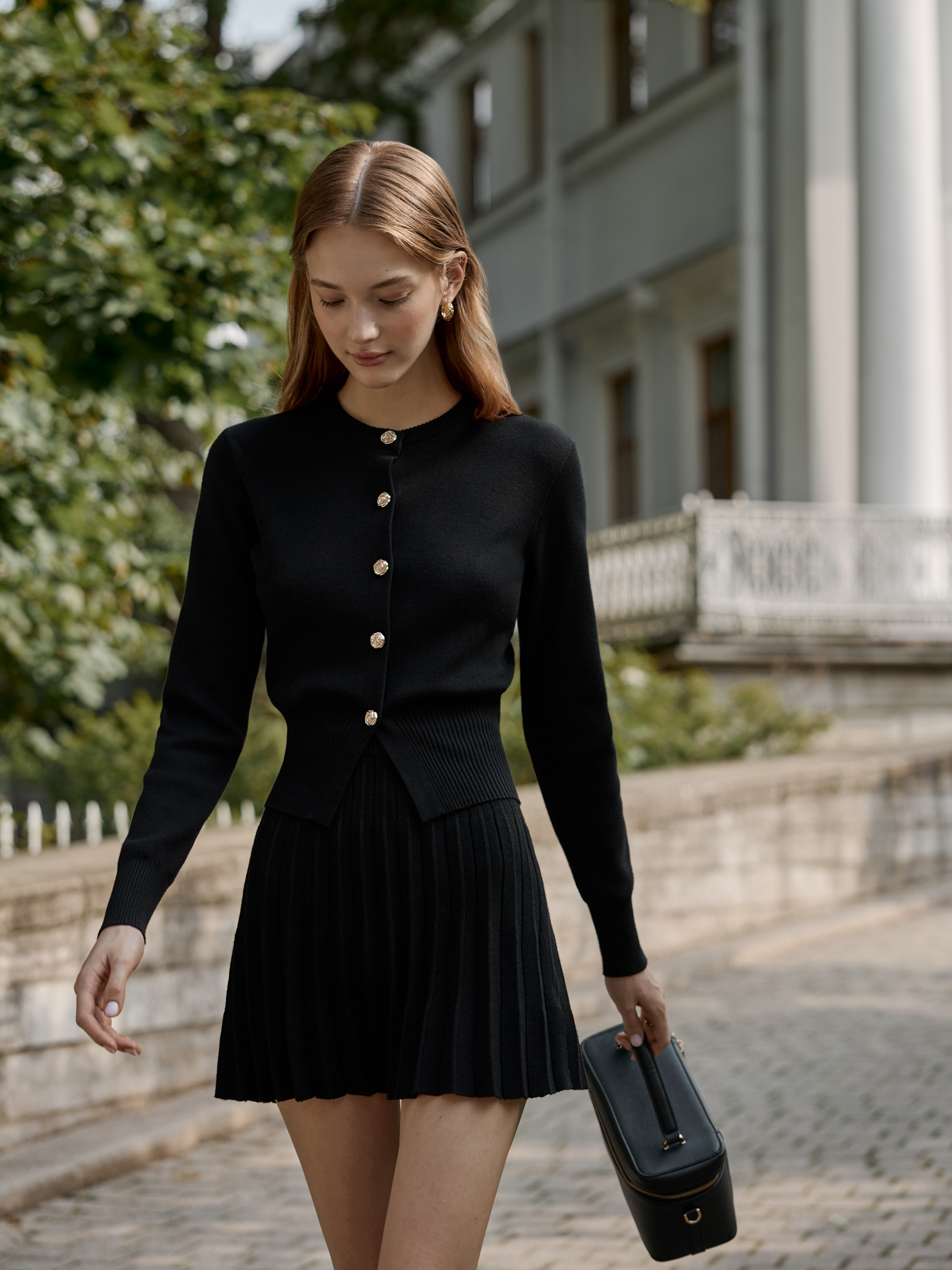 Pleated knitted mini skirt